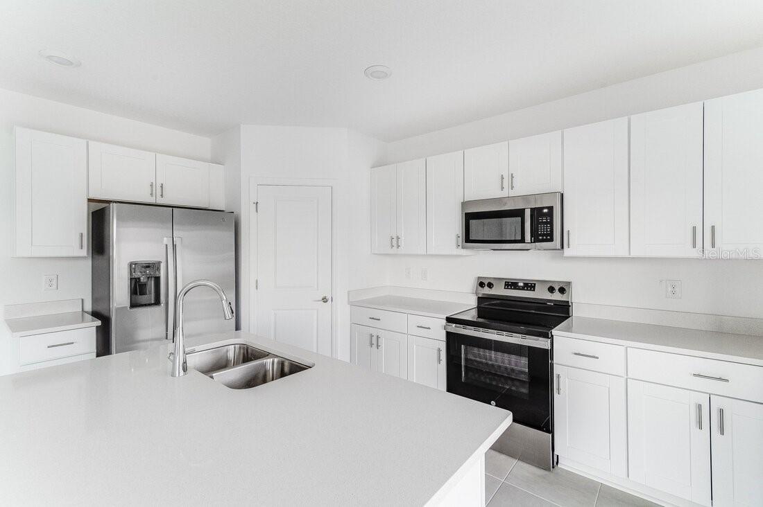 345 RIVER FRONT WAY, EDGEWATER, FL, 32141