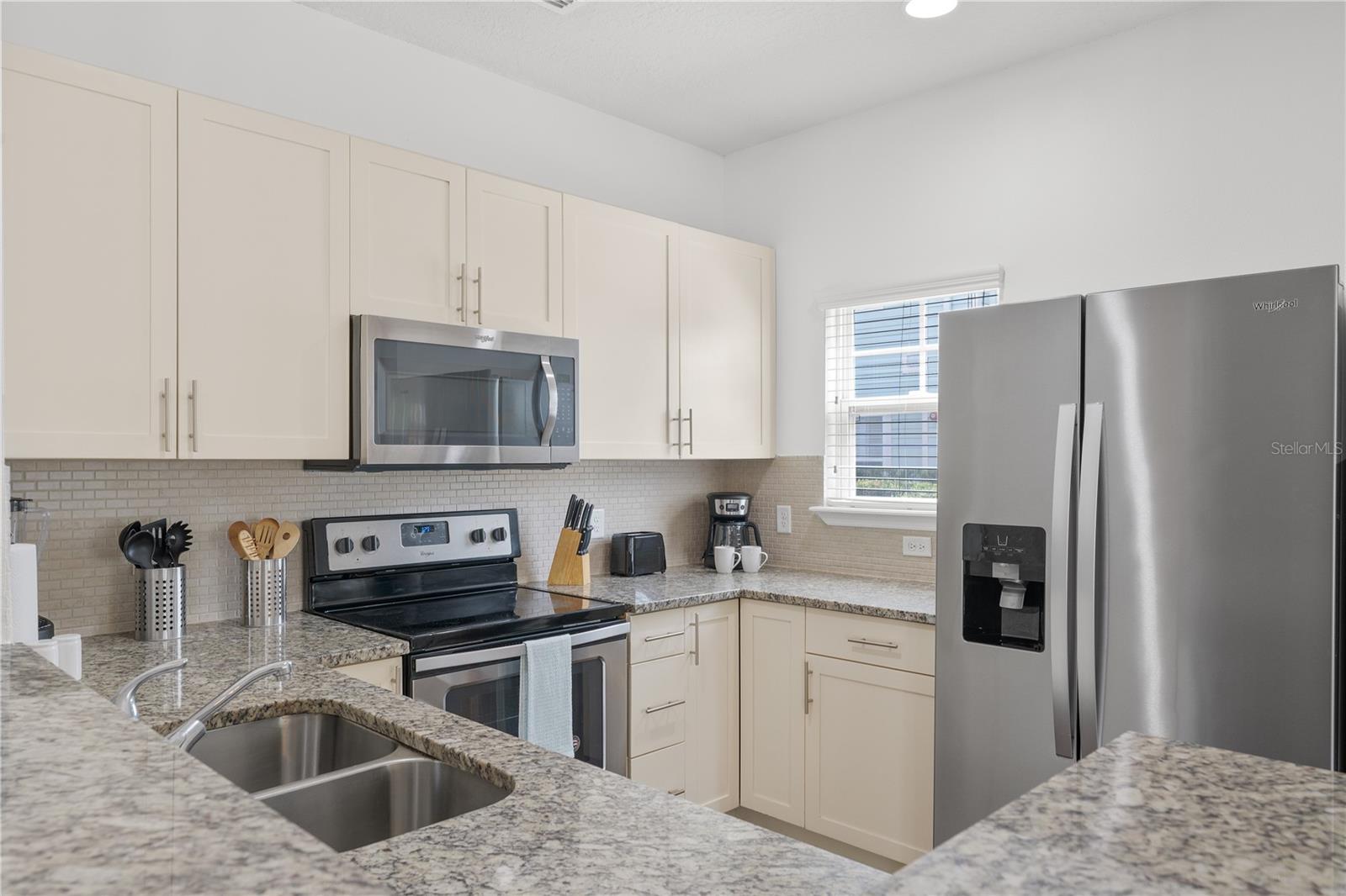 8925 SHINE DR, KISSIMMEE, FL, 34747