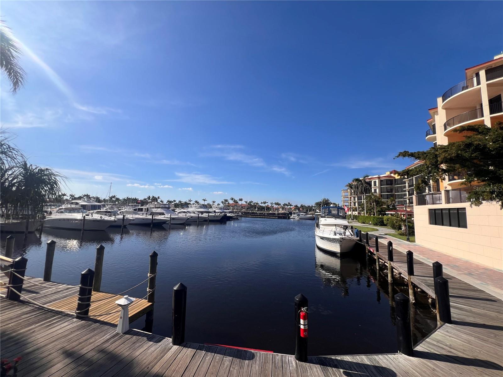 5781 CAPE HARBOUR DR #1305, CAPE CORAL, FL, 33914