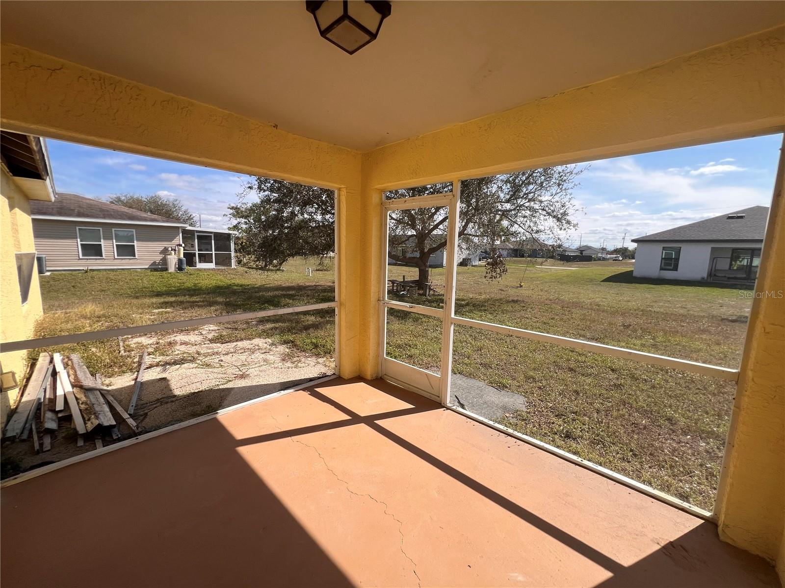 102 NW 26TH TER, CAPE CORAL, FL, 33993