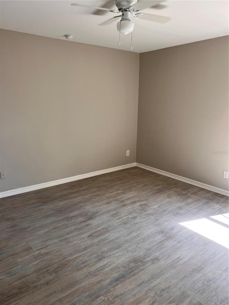 102 NW 26TH TER, CAPE CORAL, FL, 33993