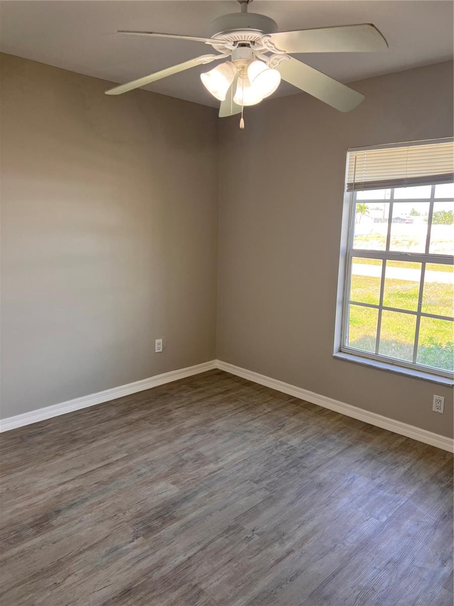 102 NW 26TH TER, CAPE CORAL, FL, 33993