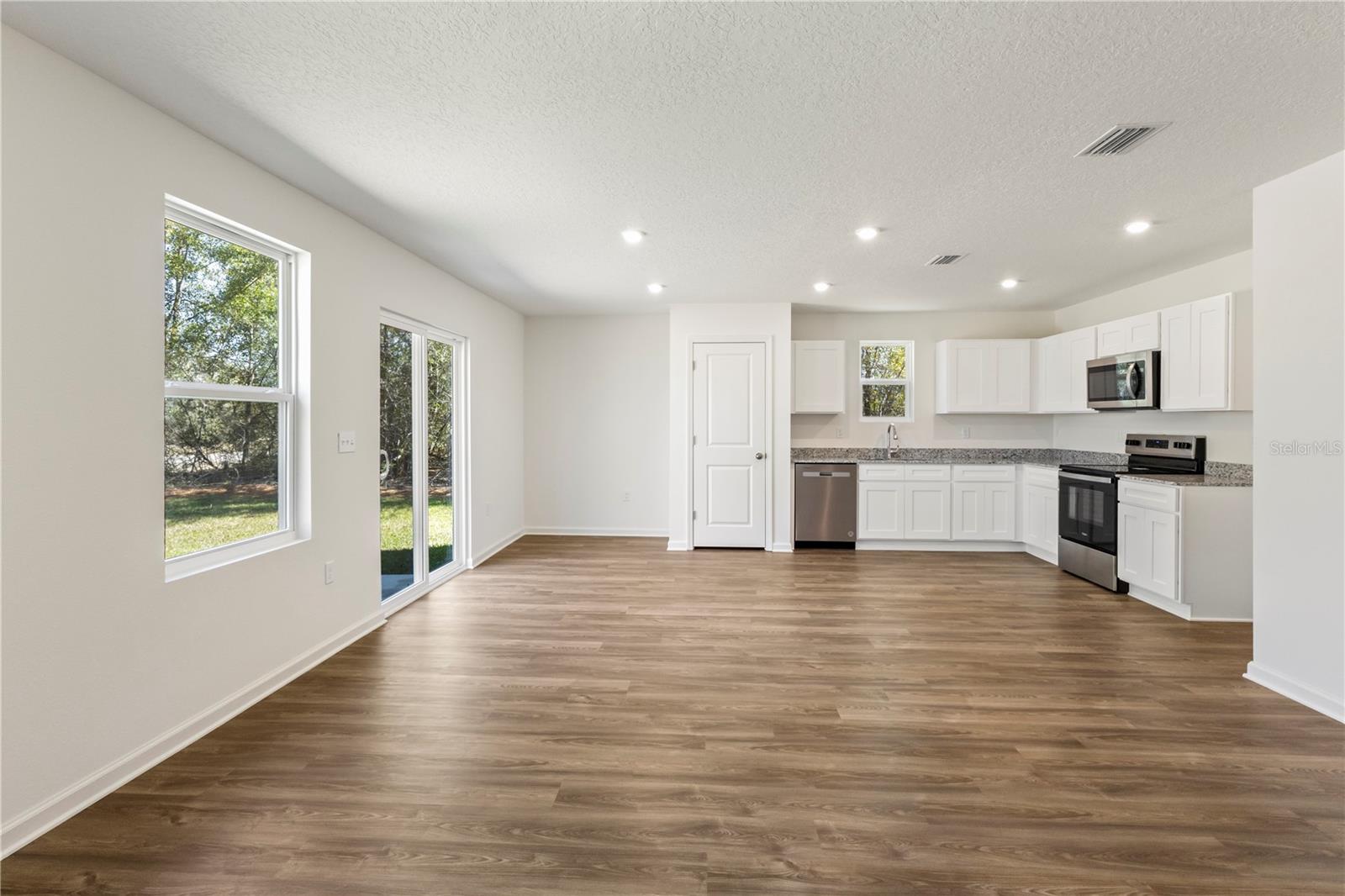 6 ROLLING FERN DR, PALM COAST, FL, 32164