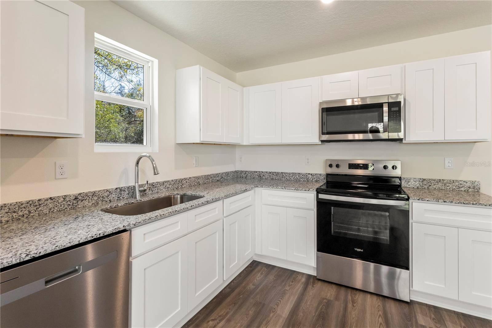 6 ROLLING FERN DR, PALM COAST, FL, 32164