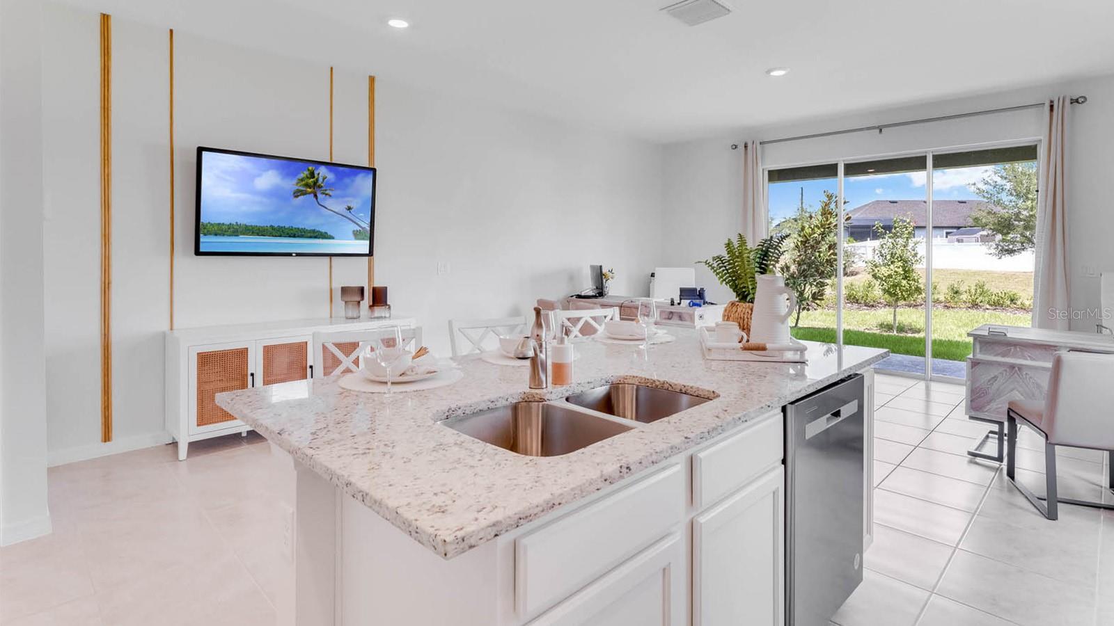 2204 TONGASS BND, DAVENPORT, FL, 33837
