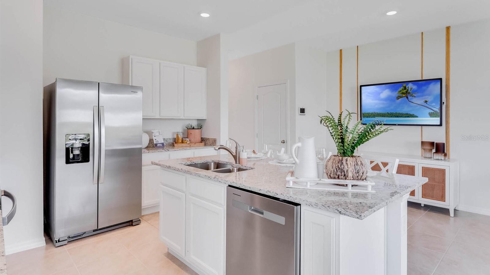 2204 TONGASS BND, DAVENPORT, FL, 33837