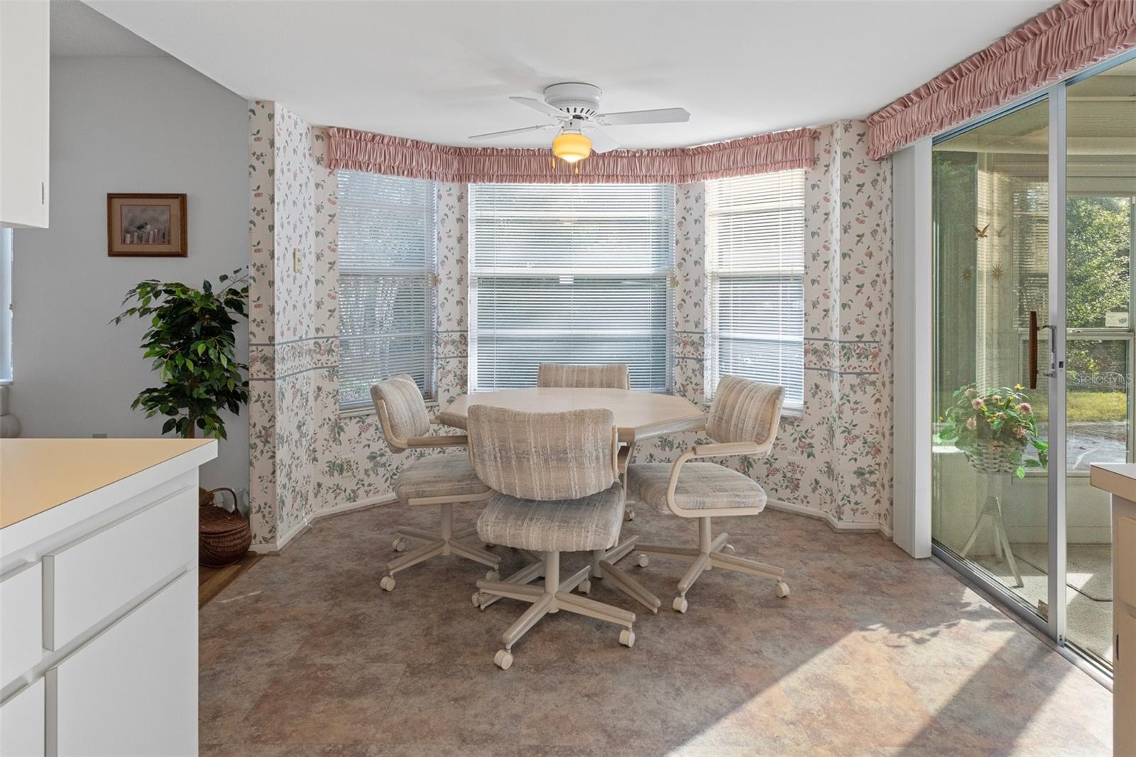 6820 RENOWN WAY, SPRING HILL, FL, 34606