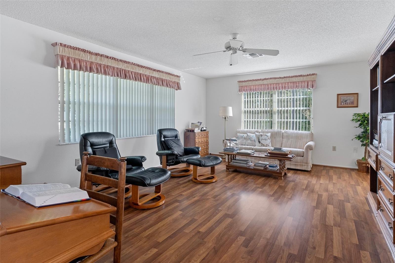 6820 RENOWN WAY, SPRING HILL, FL, 34606