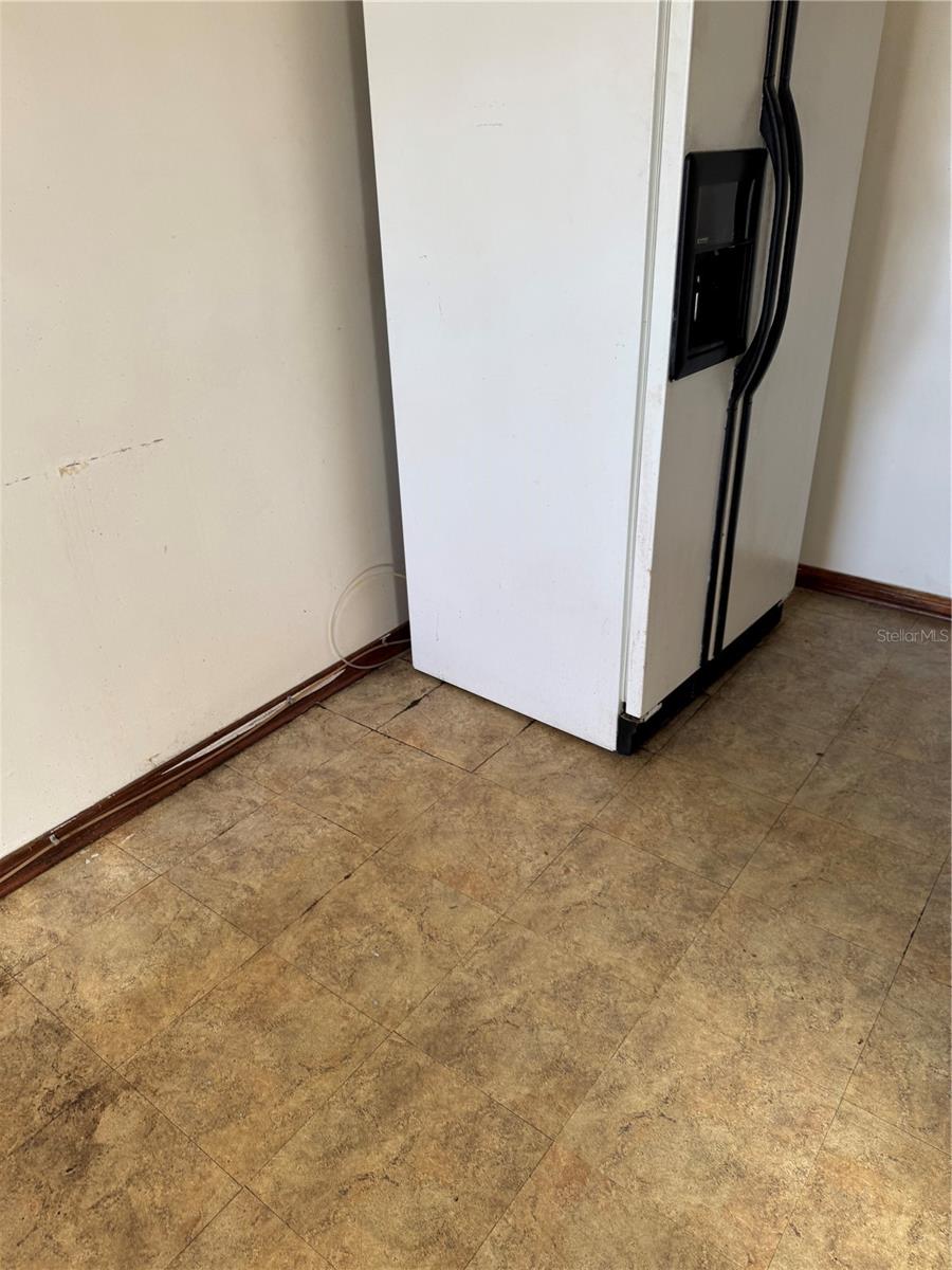 2125 MONTICELLO AVE, LAKELAND, FL, 33801