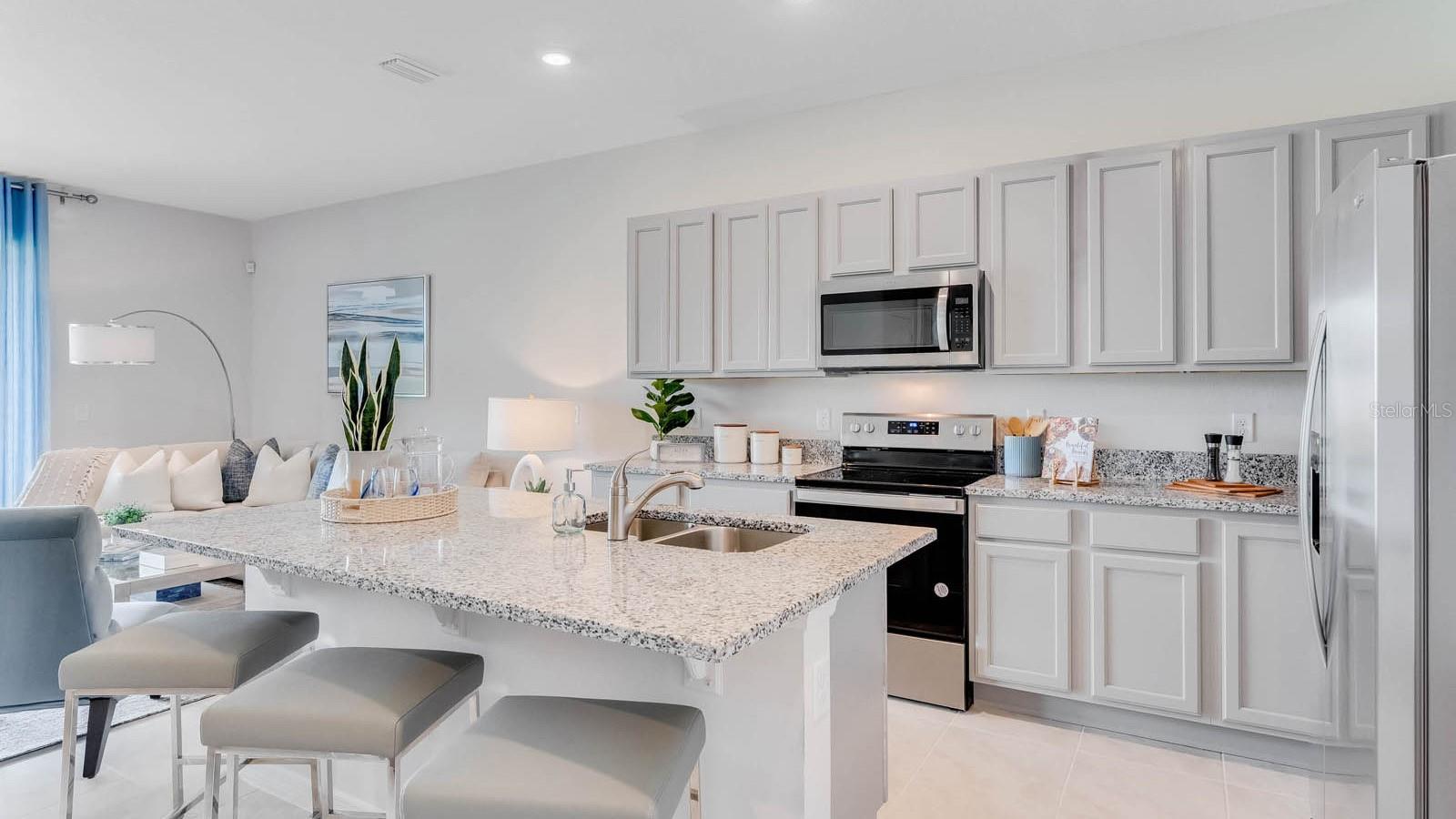1635 THICKET AVE, DAVENPORT, FL, 33837
