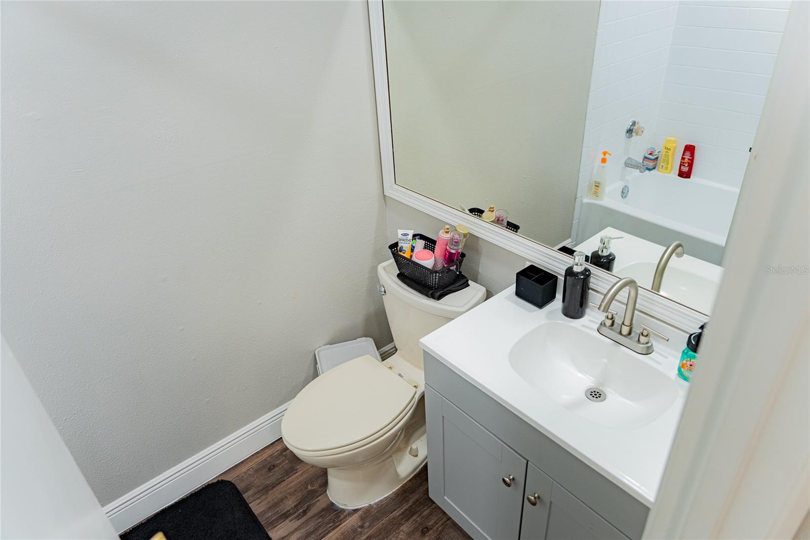 200 AFTON SQ #107, ALTAMONTE SPRINGS, FL, 32714