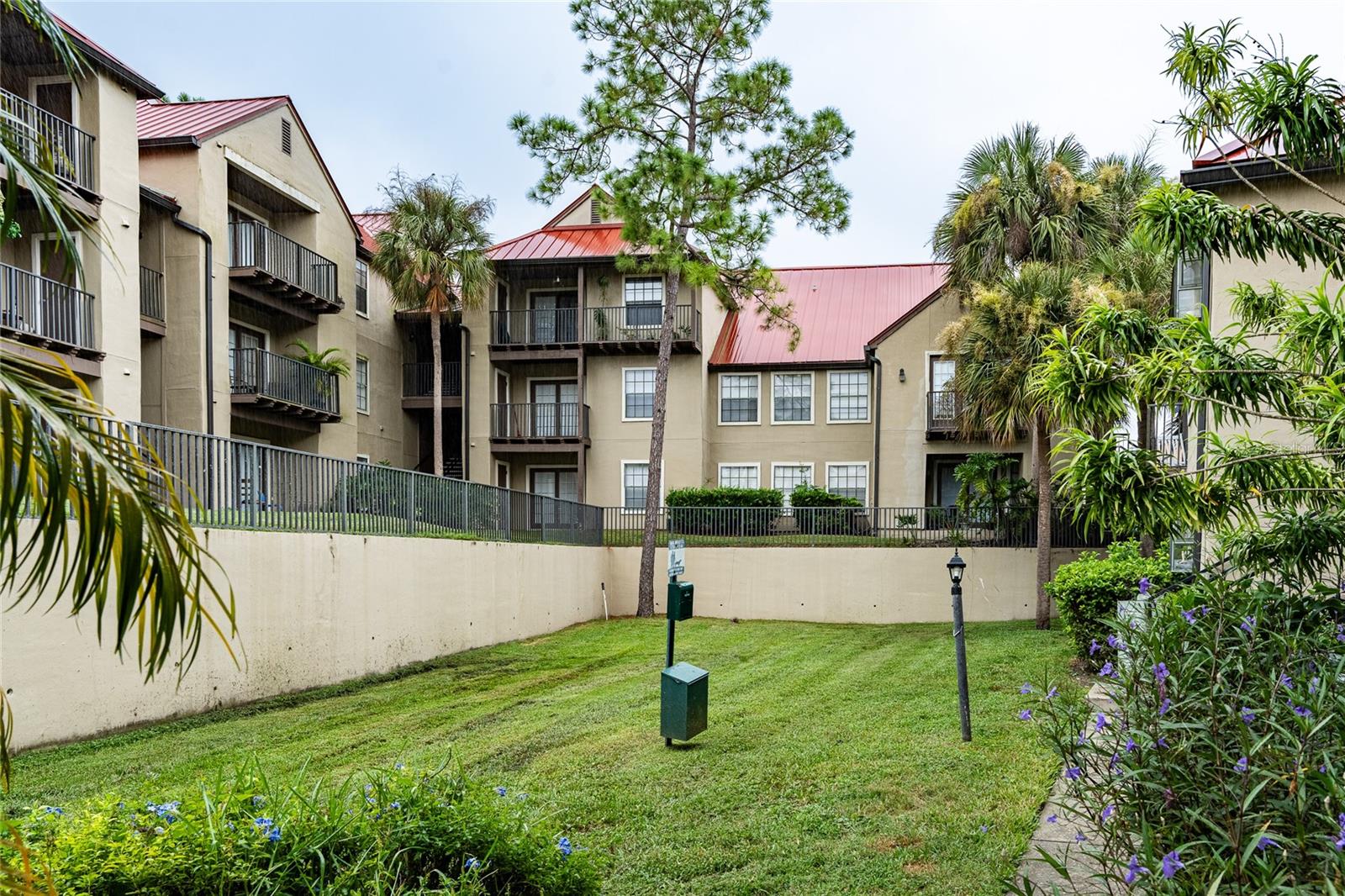 200 AFTON SQ #107, ALTAMONTE SPRINGS, FL, 32714