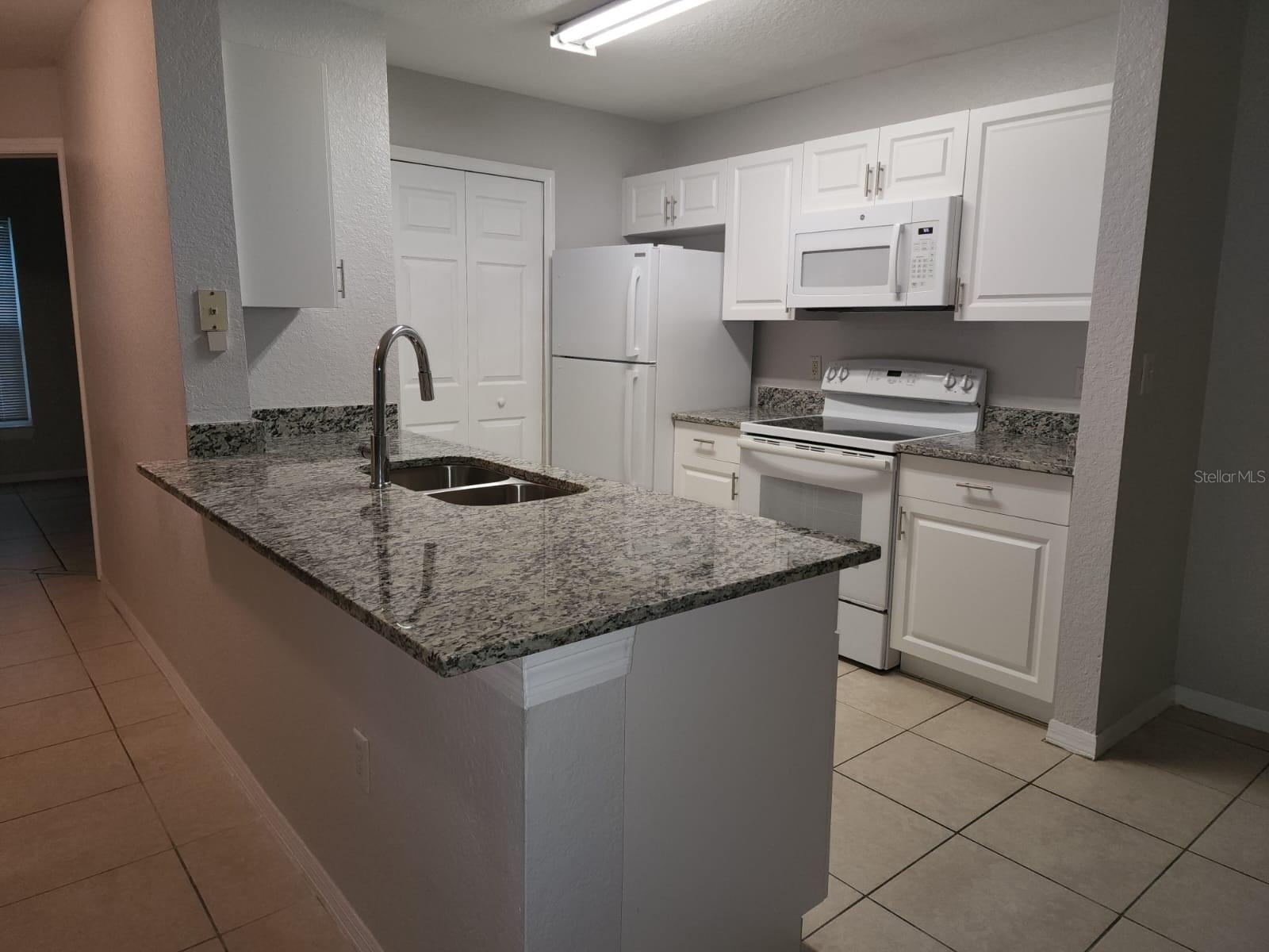 5479 VINELAND RD #9108, ORLANDO, FL, 32811