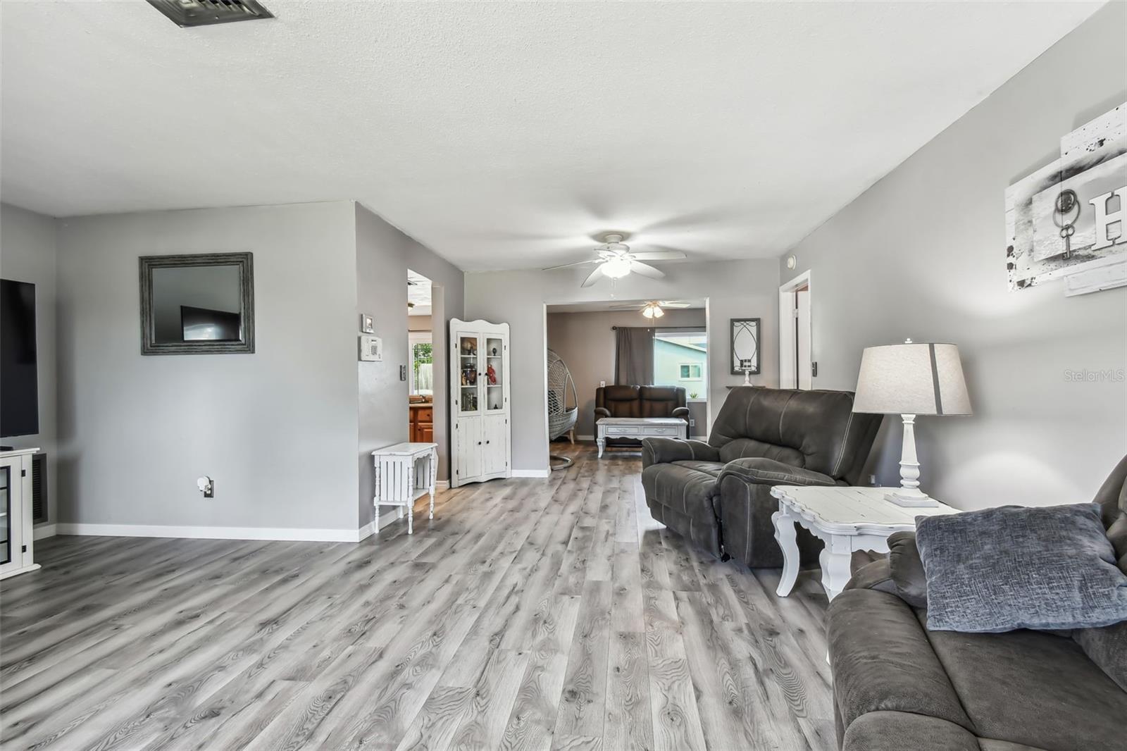 11303 86TH AVE, SEMINOLE, FL, 33772
