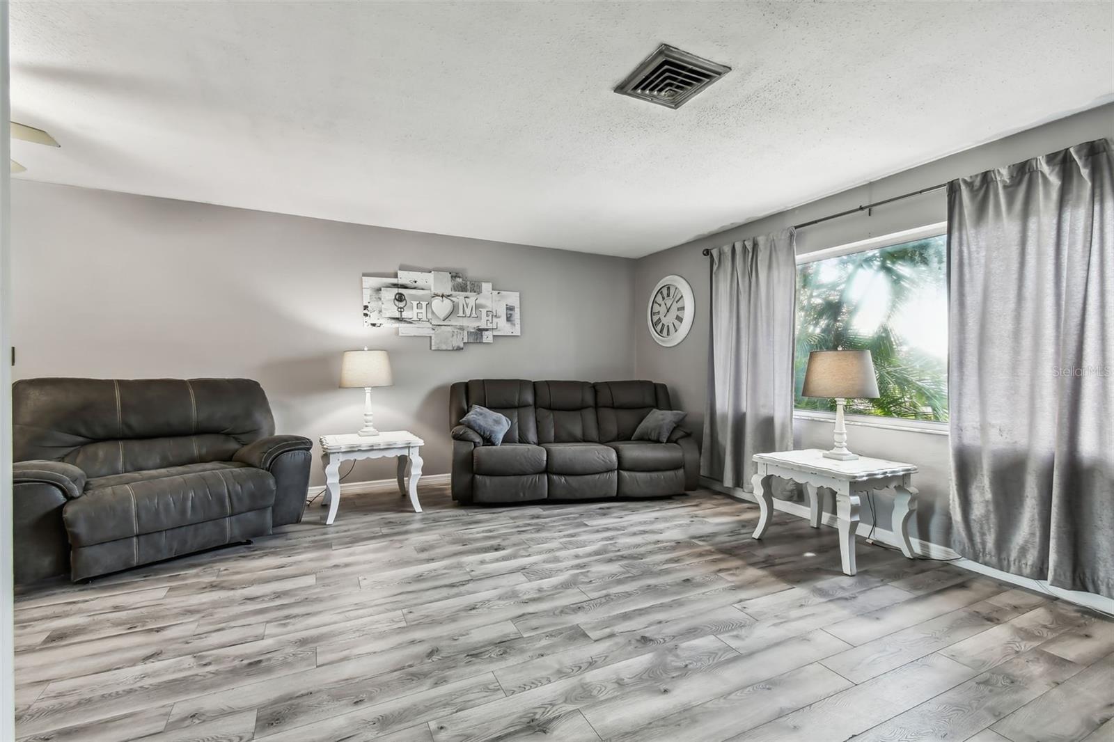 11303 86TH AVE, SEMINOLE, FL, 33772