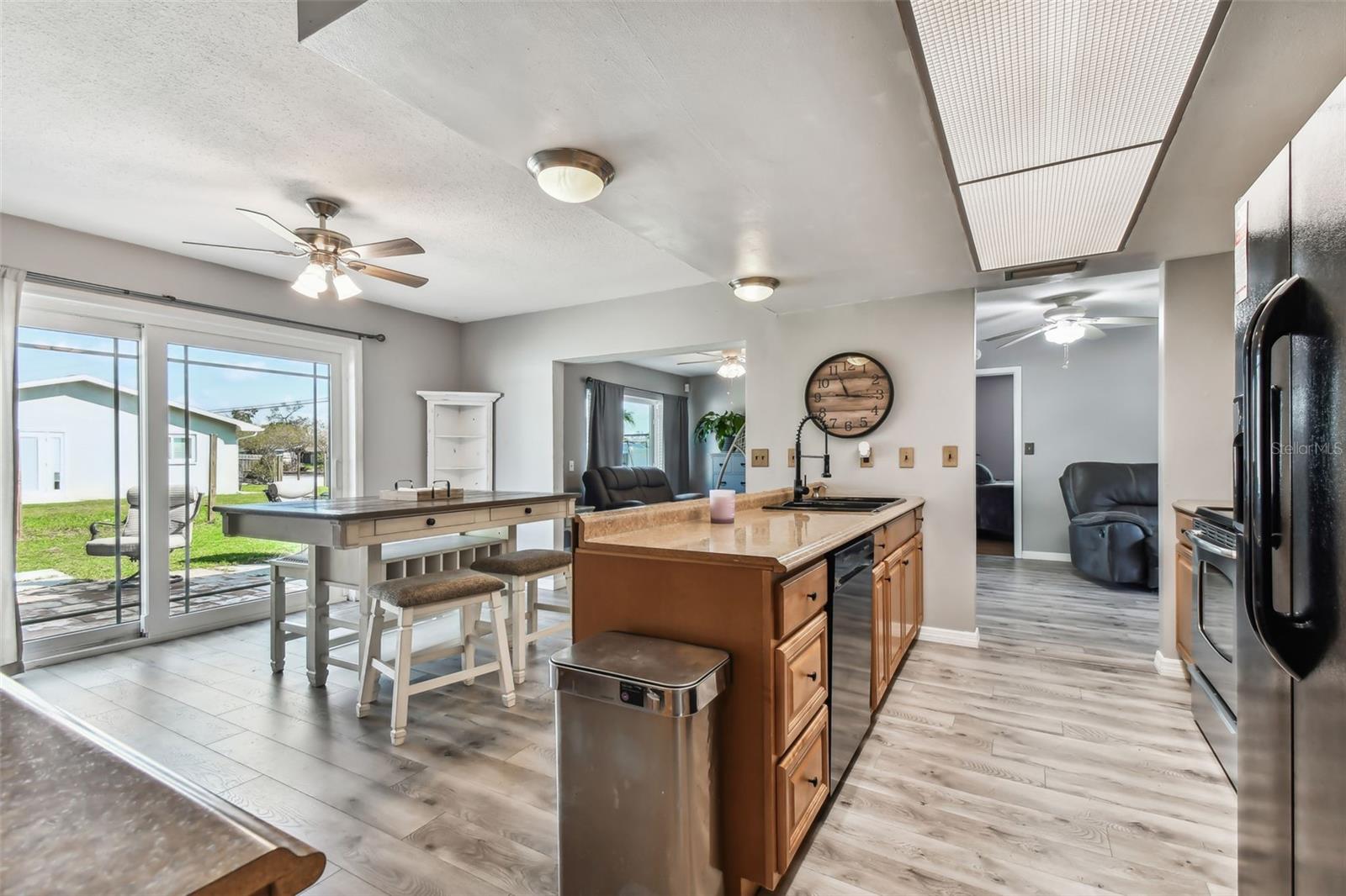 11303 86TH AVE, SEMINOLE, FL, 33772
