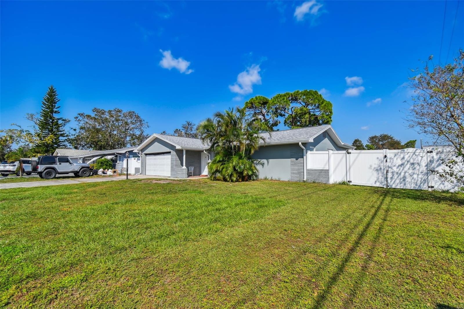 11303 86TH AVE, SEMINOLE, FL, 33772