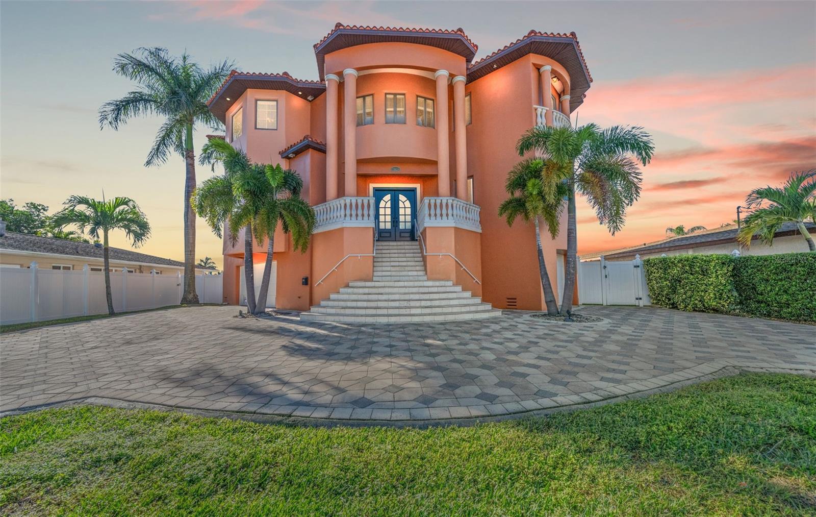 7924 3RD AVE S, ST PETERSBURG, FL, 33707