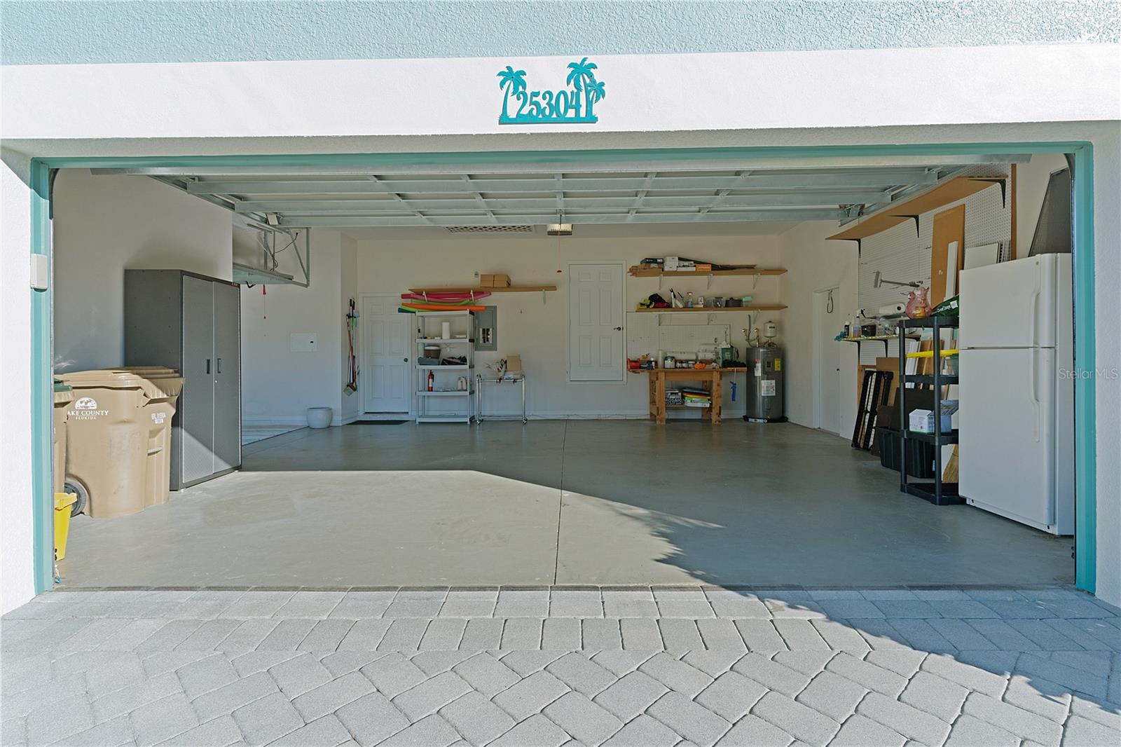 25304 FOREST OAK CT, LEESBURG, FL, 34748