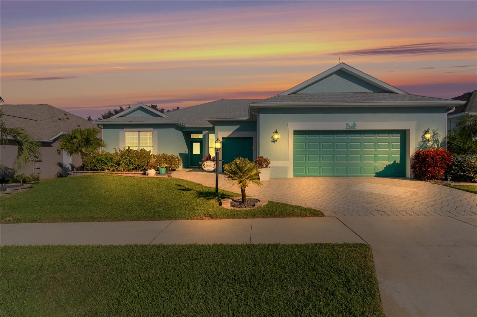 25304 FOREST OAK CT, LEESBURG, FL, 34748
