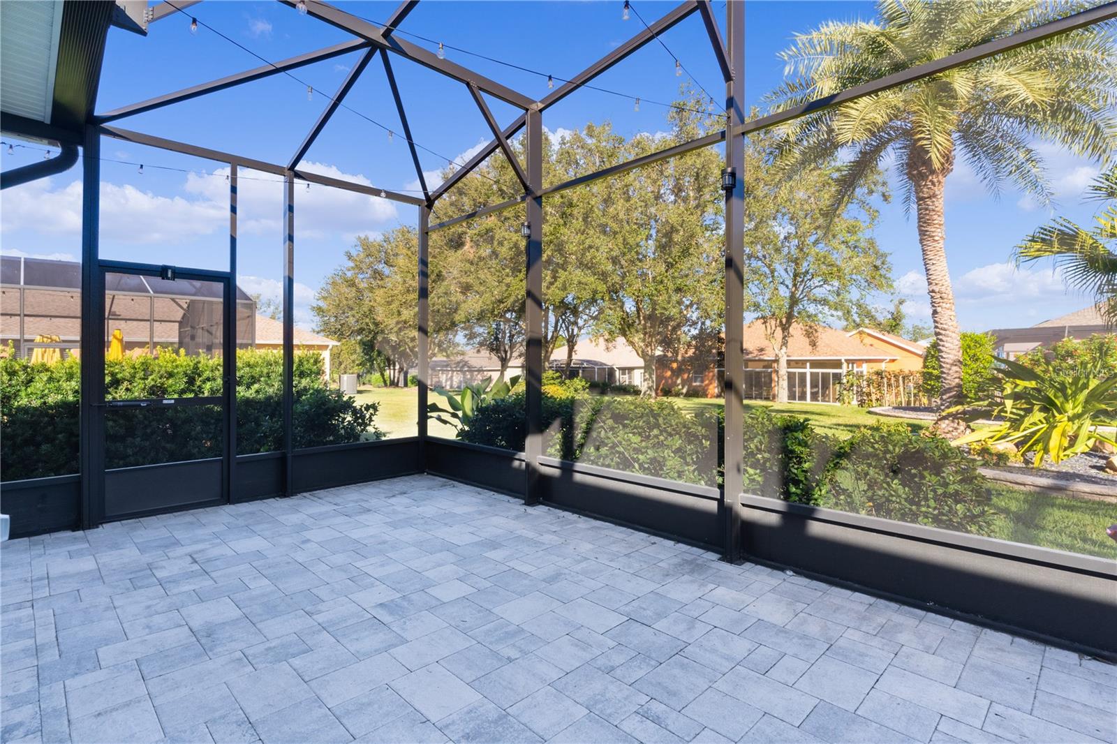 25304 FOREST OAK CT, LEESBURG, FL, 34748