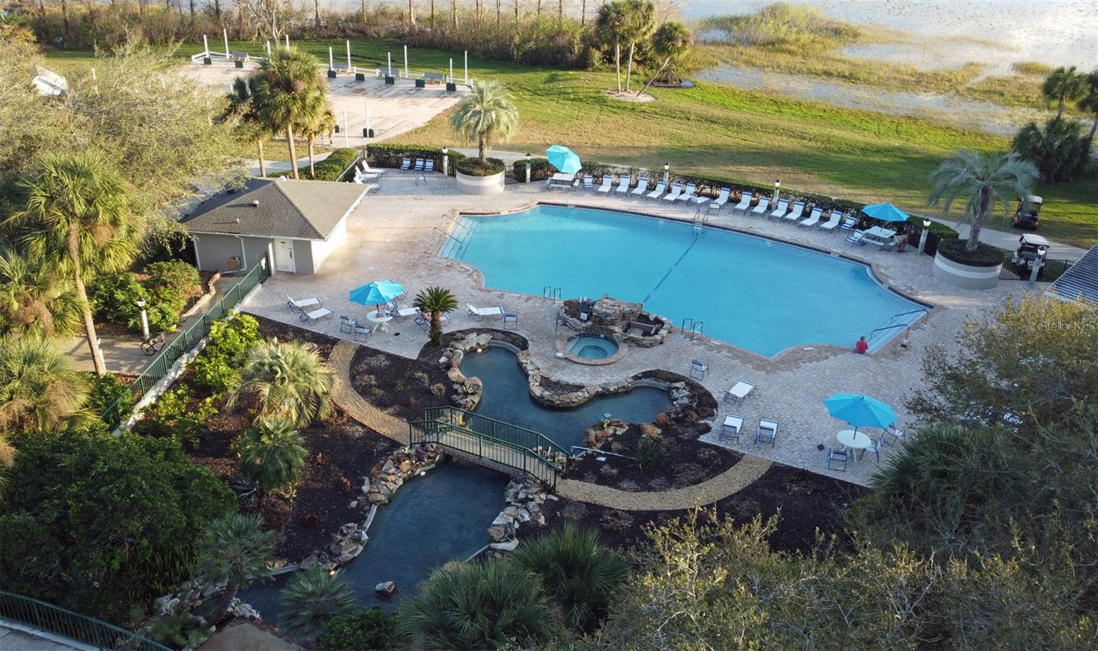 25304 FOREST OAK CT, LEESBURG, FL, 34748