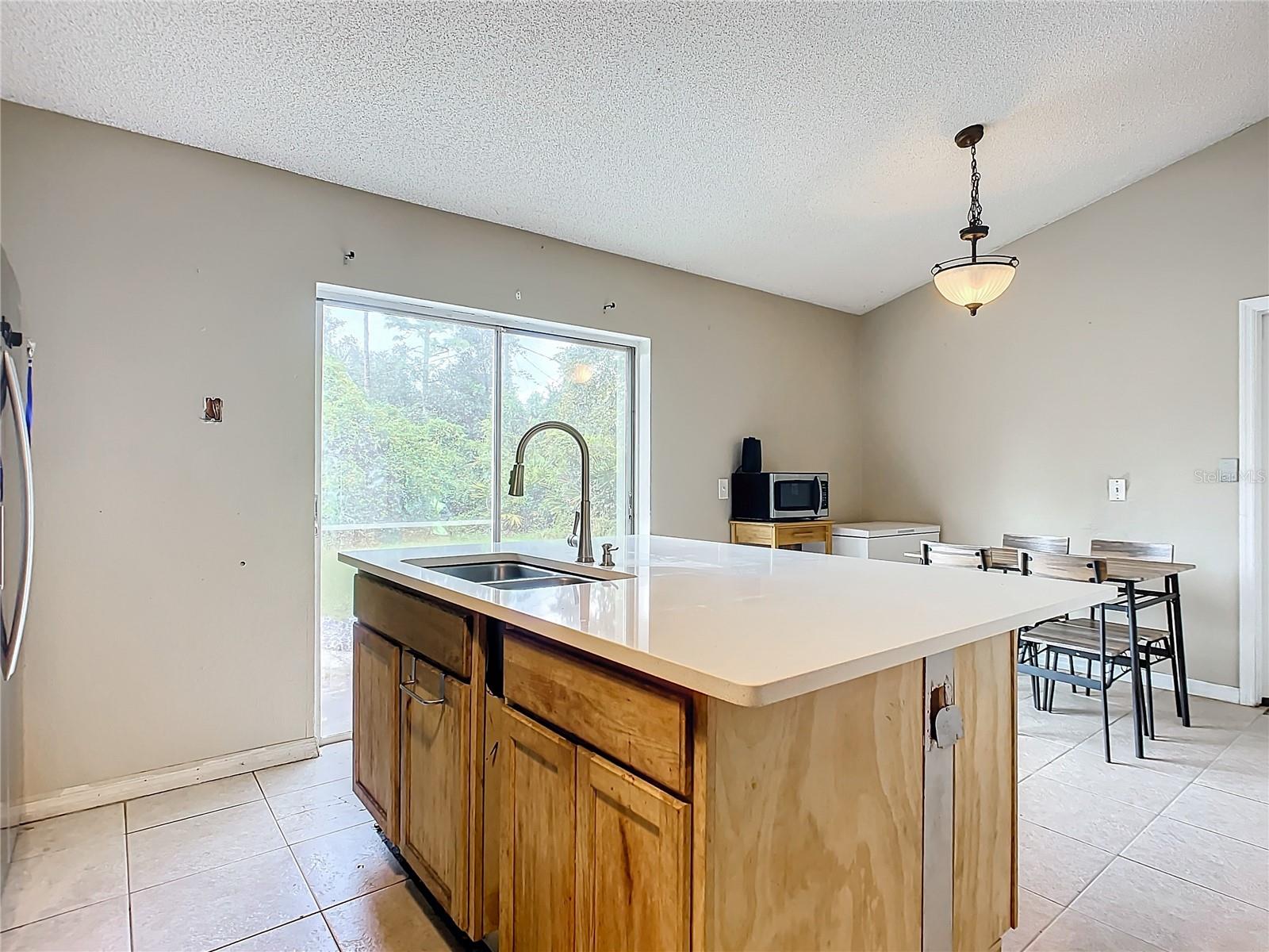 1695 WHIPPLE DR, DELTONA, FL, 32738