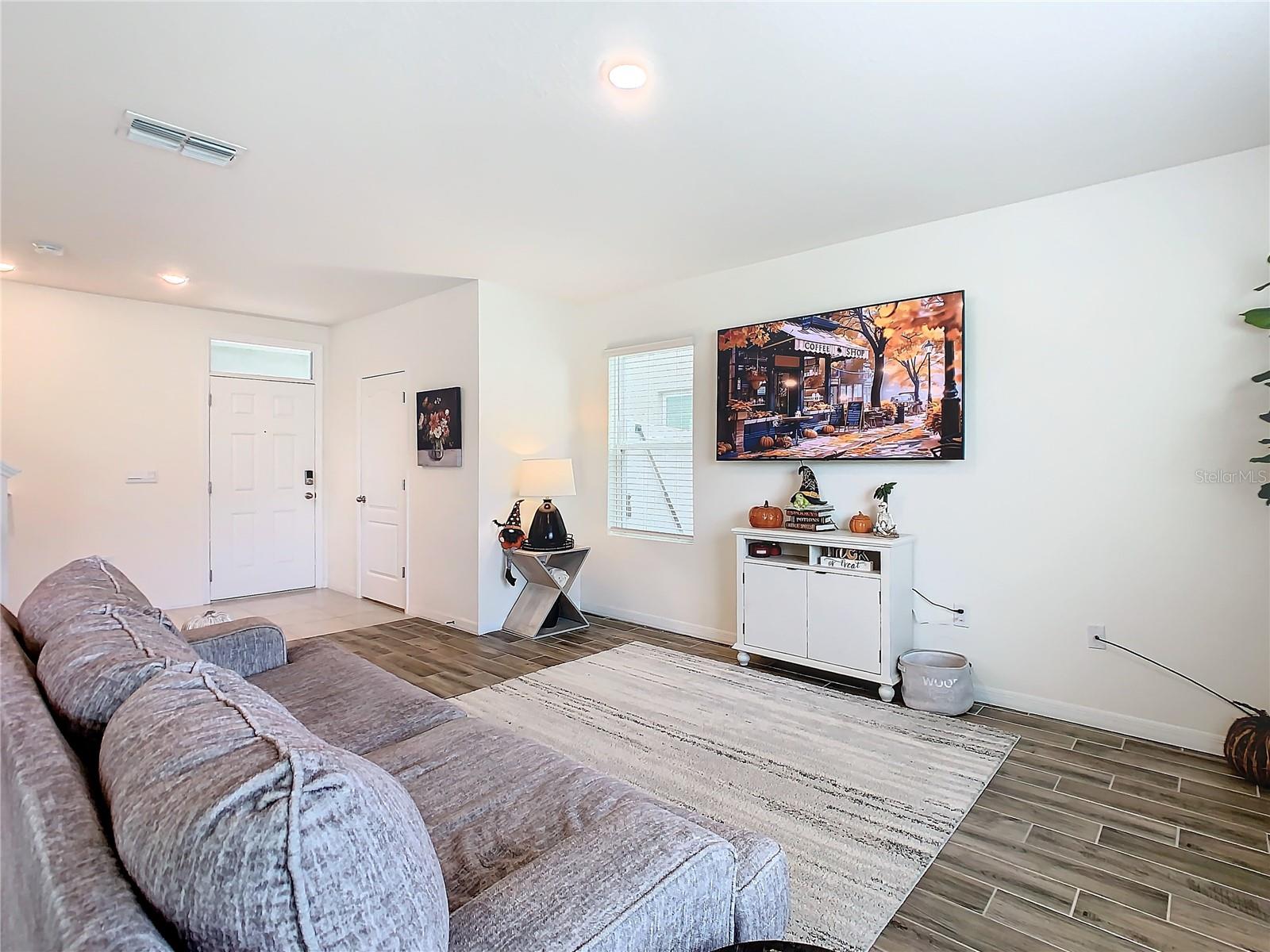 738 CHINOY RD, DAVENPORT, FL, 33837