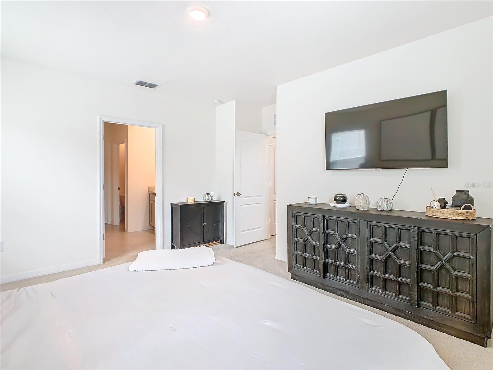 738 CHINOY RD, DAVENPORT, FL, 33837