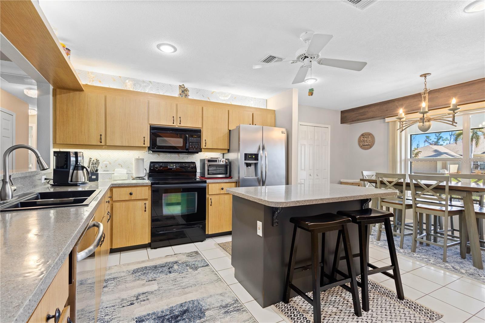 61 PINEHURST PL, ROTONDA WEST, FL, 33947