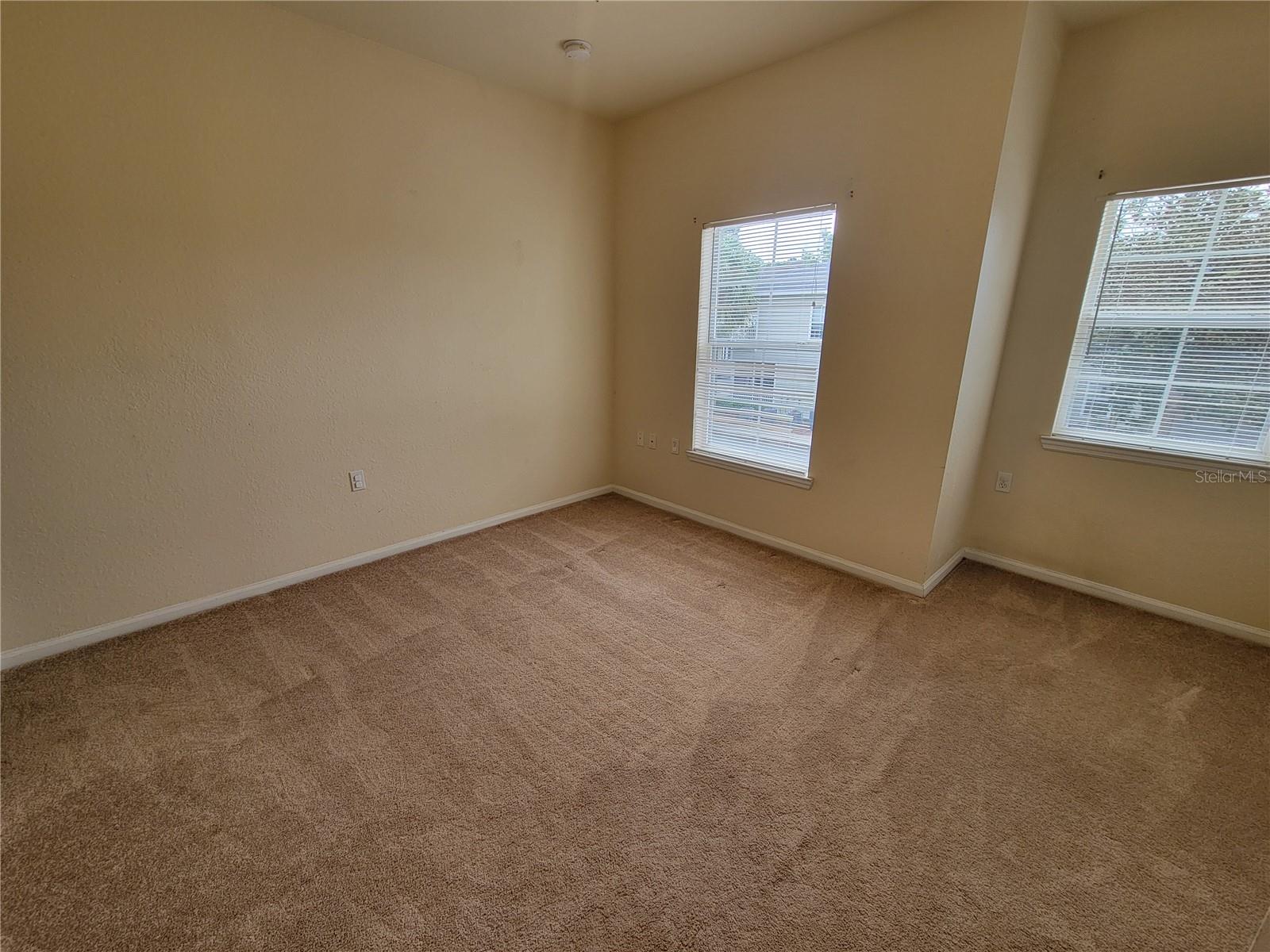 4988 NW 43RD AVE #107, GAINESVILLE, FL, 32606