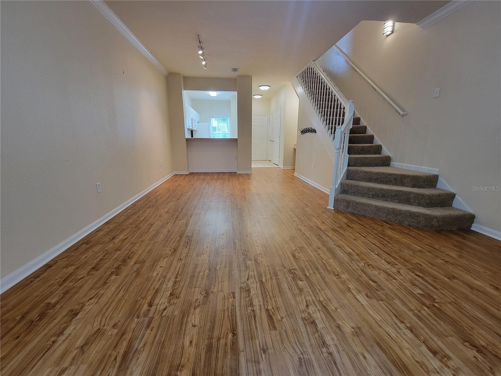 4988 NW 43RD AVE #107, GAINESVILLE, FL, 32606