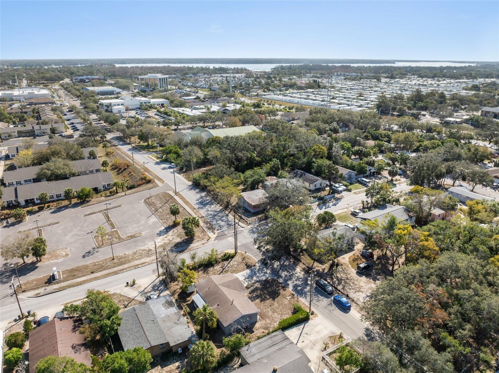 541 E LIME ST, TARPON SPRINGS, FL, 34689