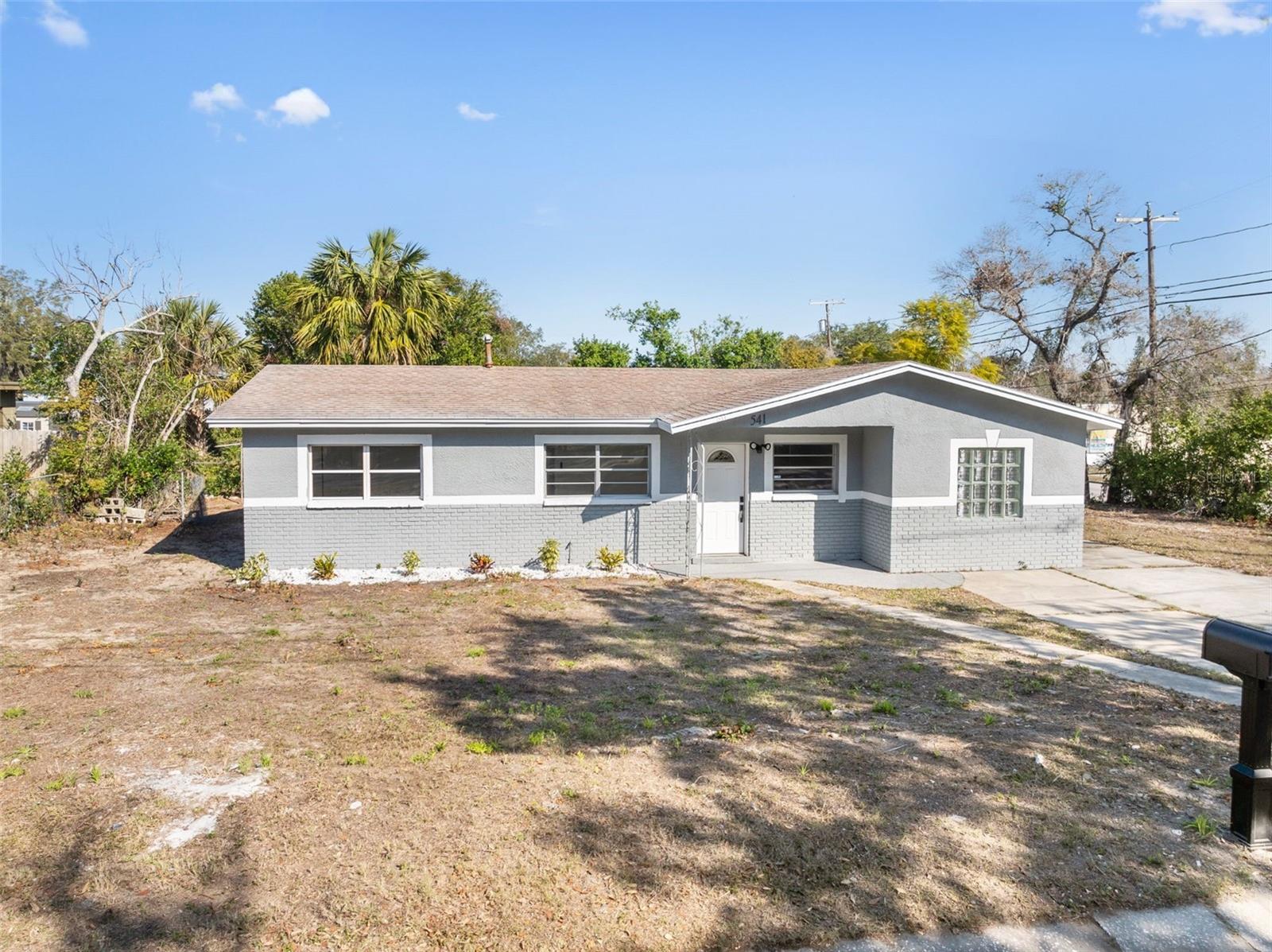 541 E LIME ST, TARPON SPRINGS, FL, 34689