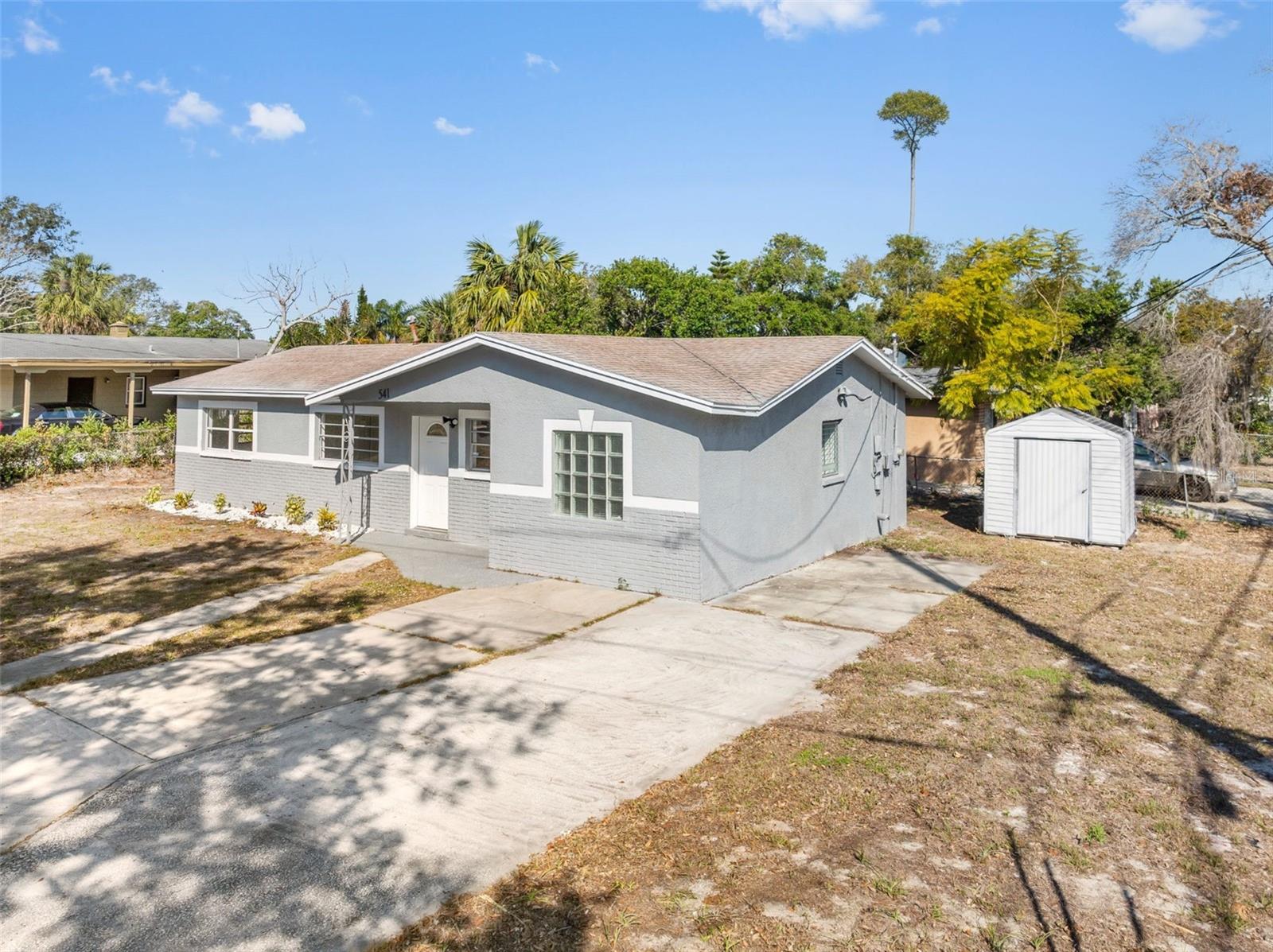 541 E LIME ST, TARPON SPRINGS, FL, 34689