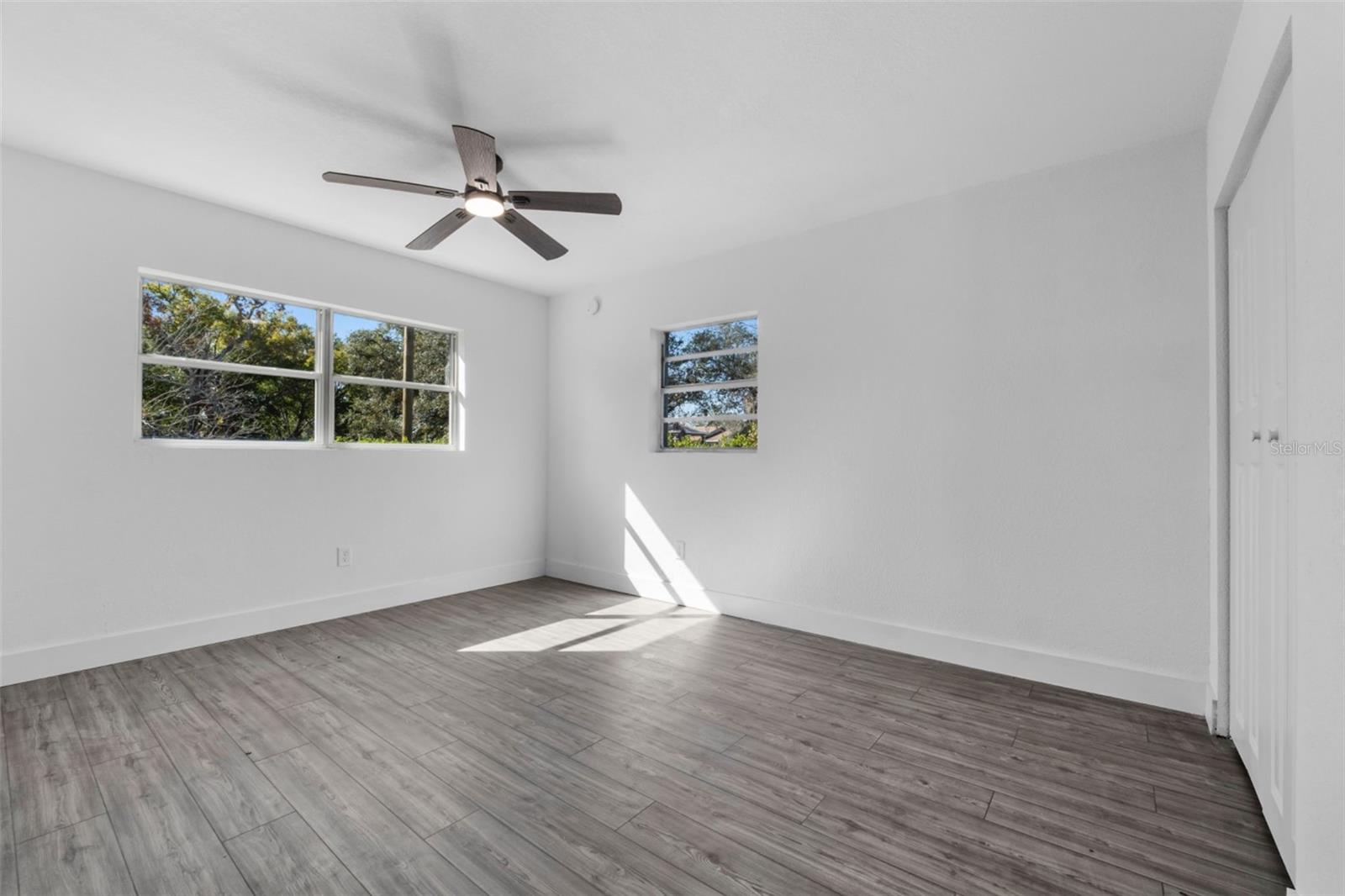 541 E LIME ST, TARPON SPRINGS, FL, 34689