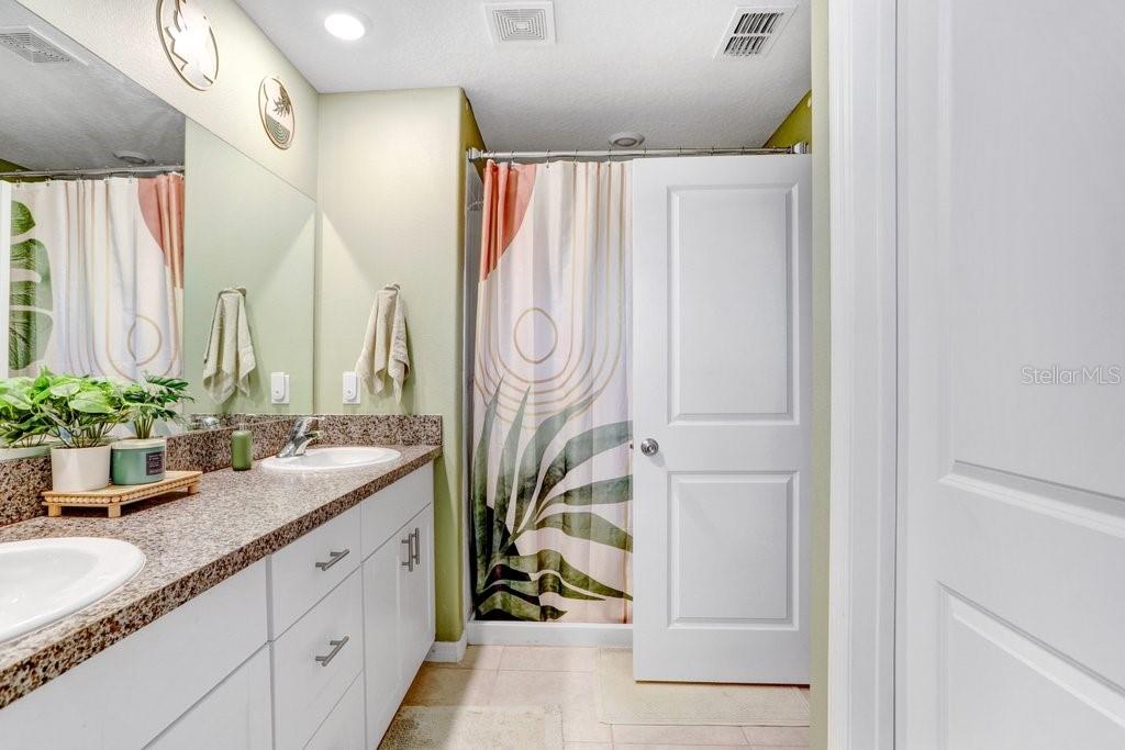 1536 LANDMARK DR, LAKELAND, FL, 33801