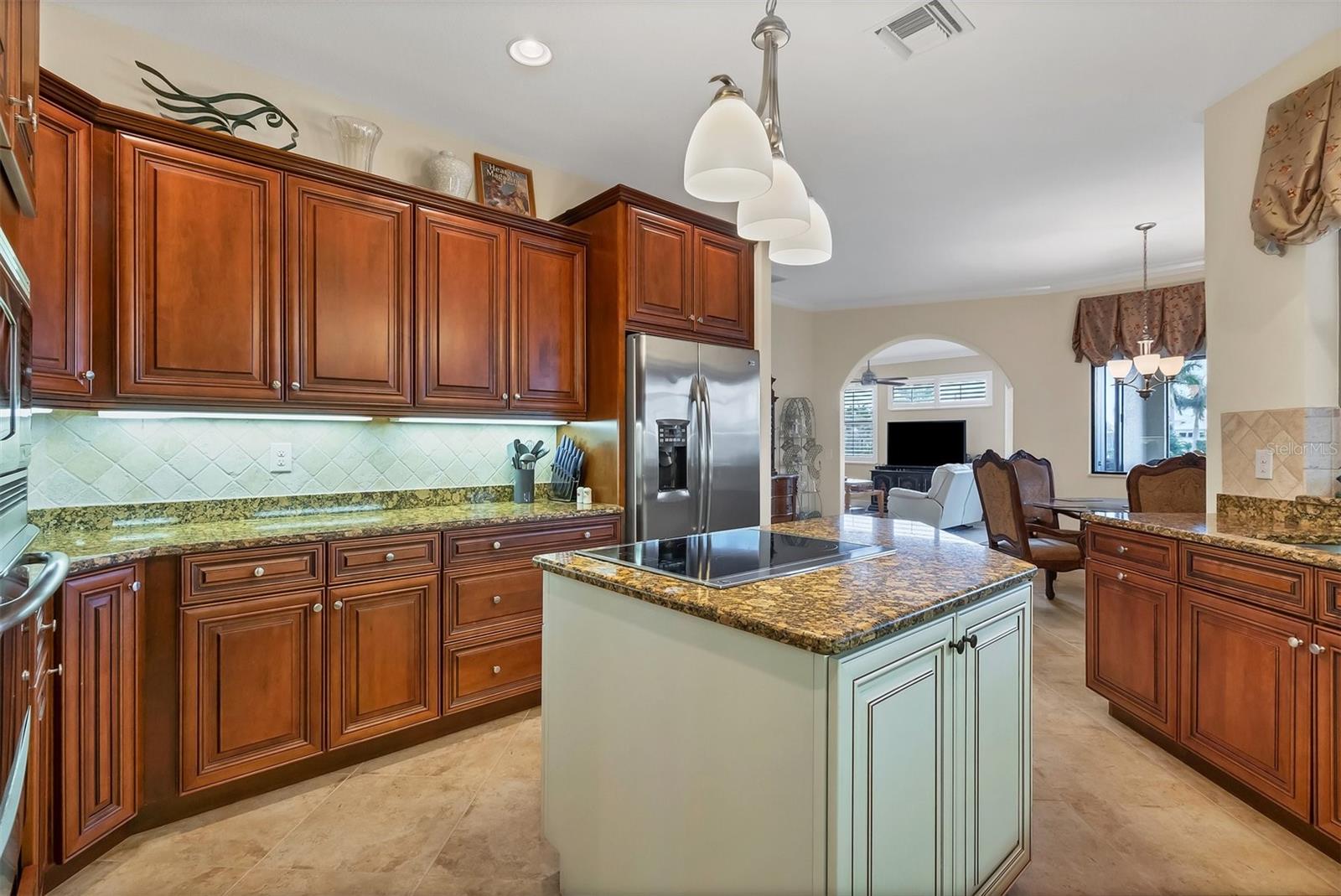 2517 RIO GRANDE DR, PUNTA GORDA, FL, 33950