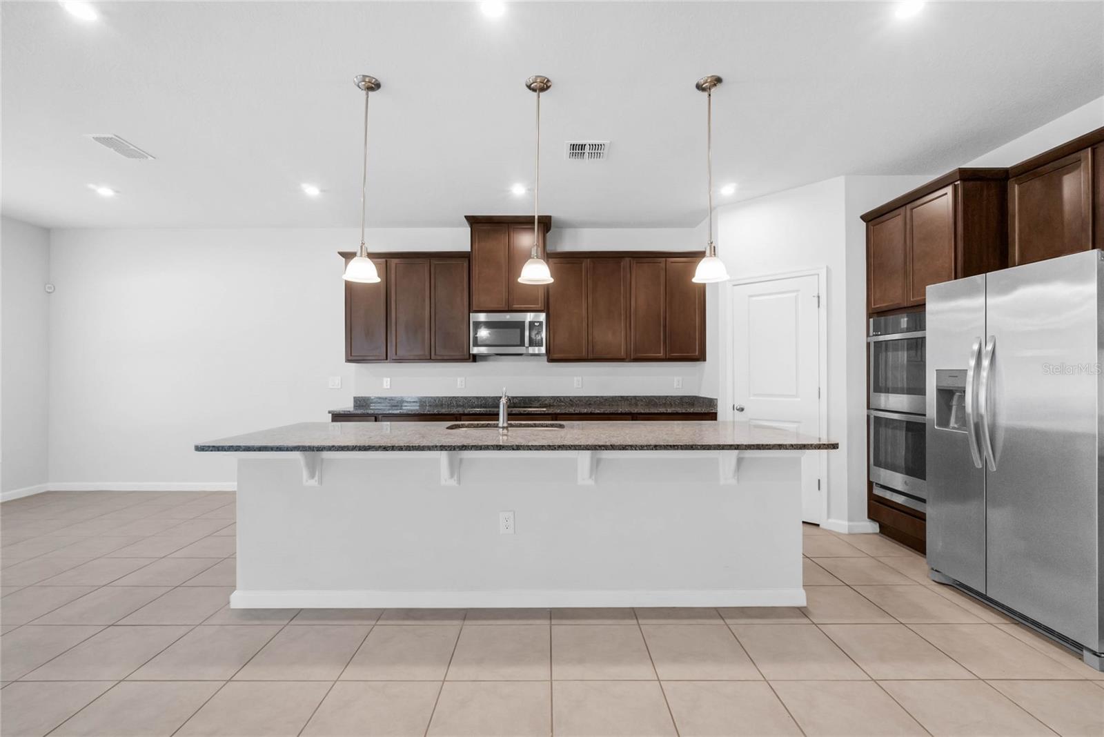 389 SIESTA VISTA CT, DAVENPORT, FL, 33896