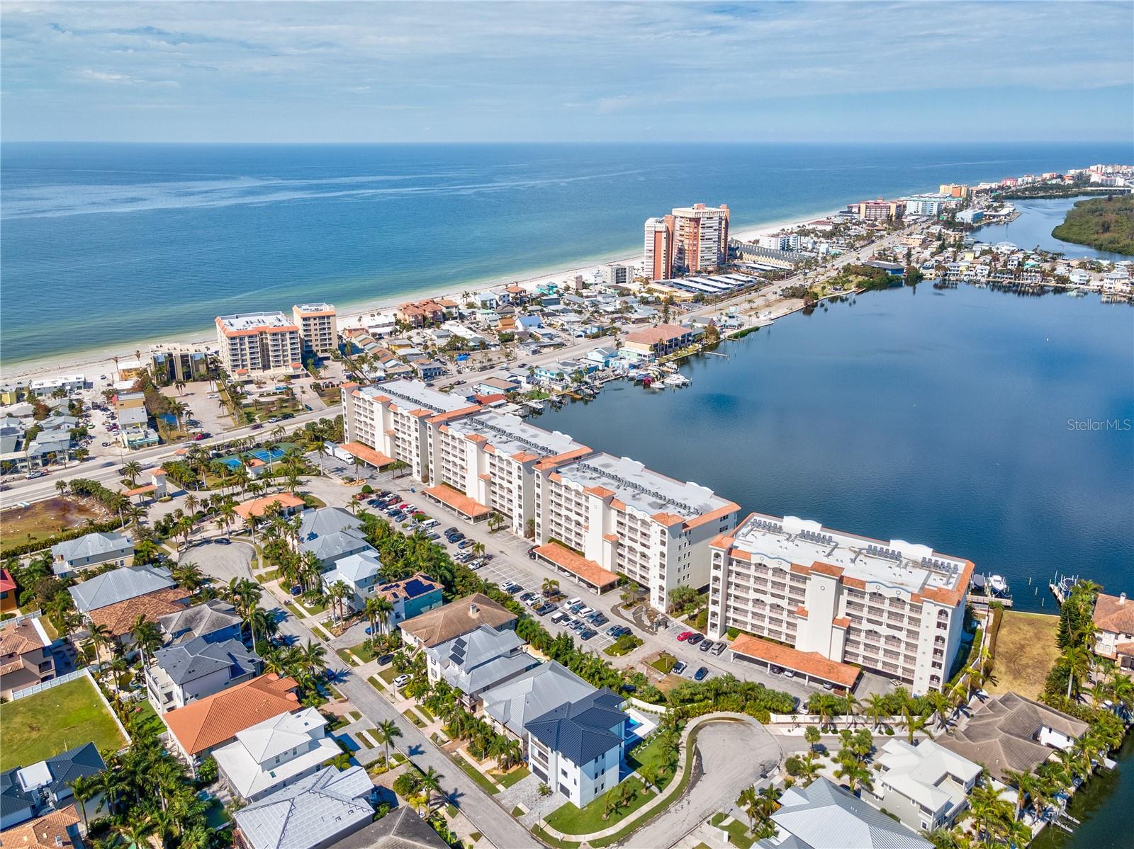 L4948173 Property Photo