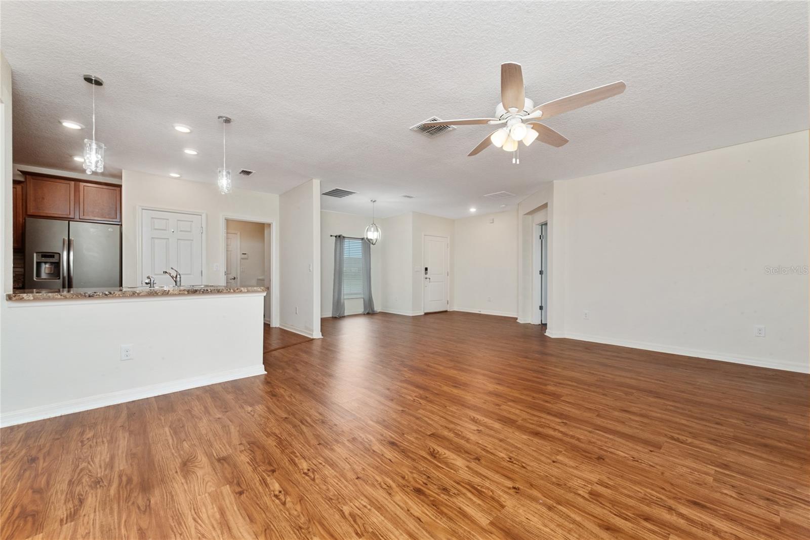 308 BLUE LAKE CIR, KISSIMMEE, FL, 34758