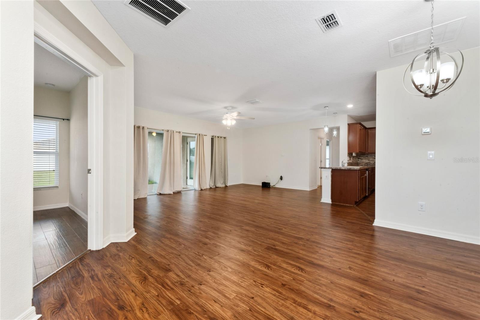 308 BLUE LAKE CIR, KISSIMMEE, FL, 34758