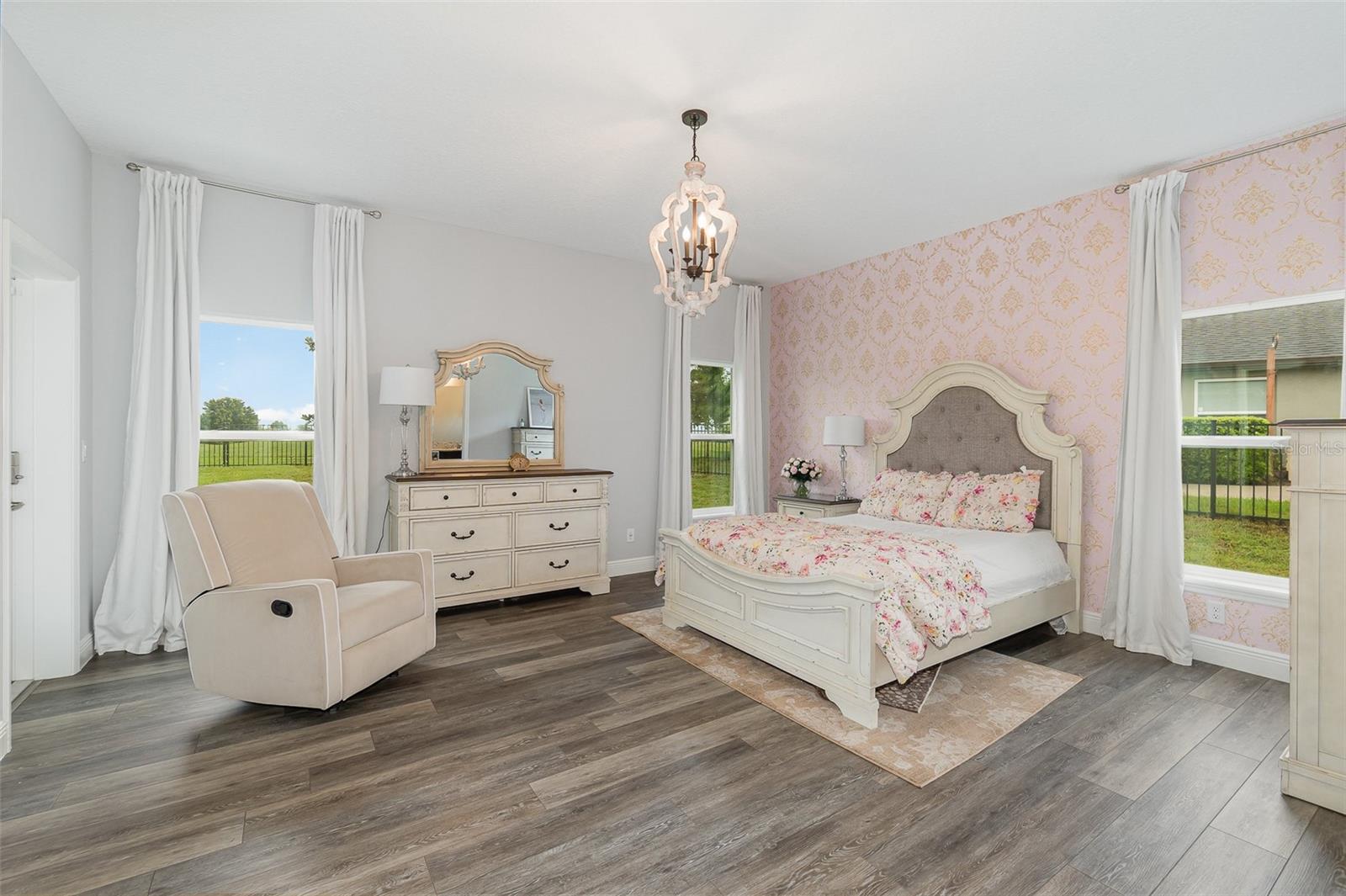 24242 CALUSA BLVD, EUSTIS, FL, 32736