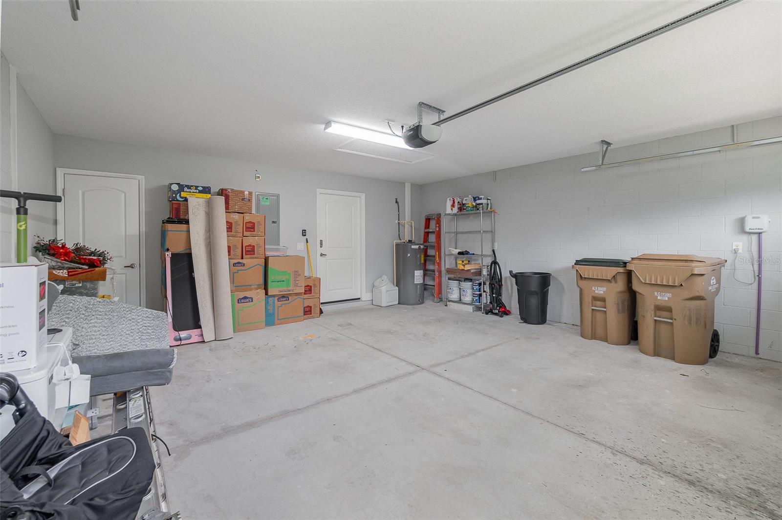 24242 CALUSA BLVD, EUSTIS, FL, 32736