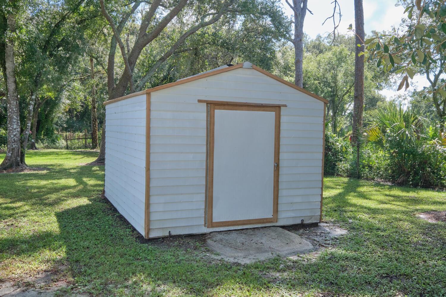 17750 LEETANA RD, NORTH FORT MYERS, FL, 33917