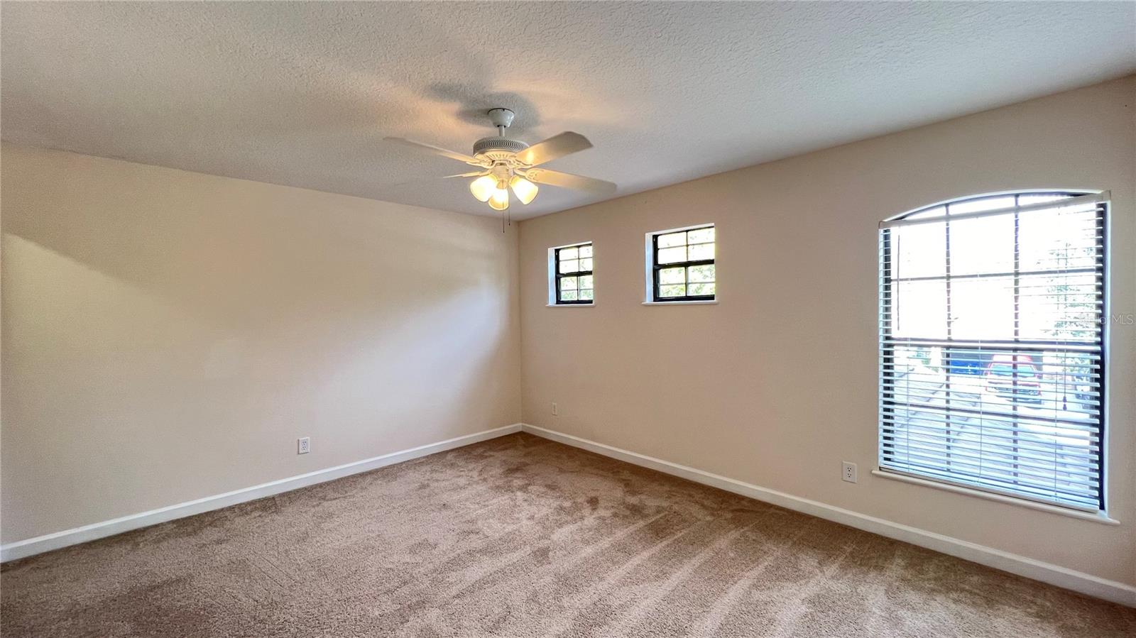 9040 PAOLOS PL, KISSIMMEE, FL, 34747