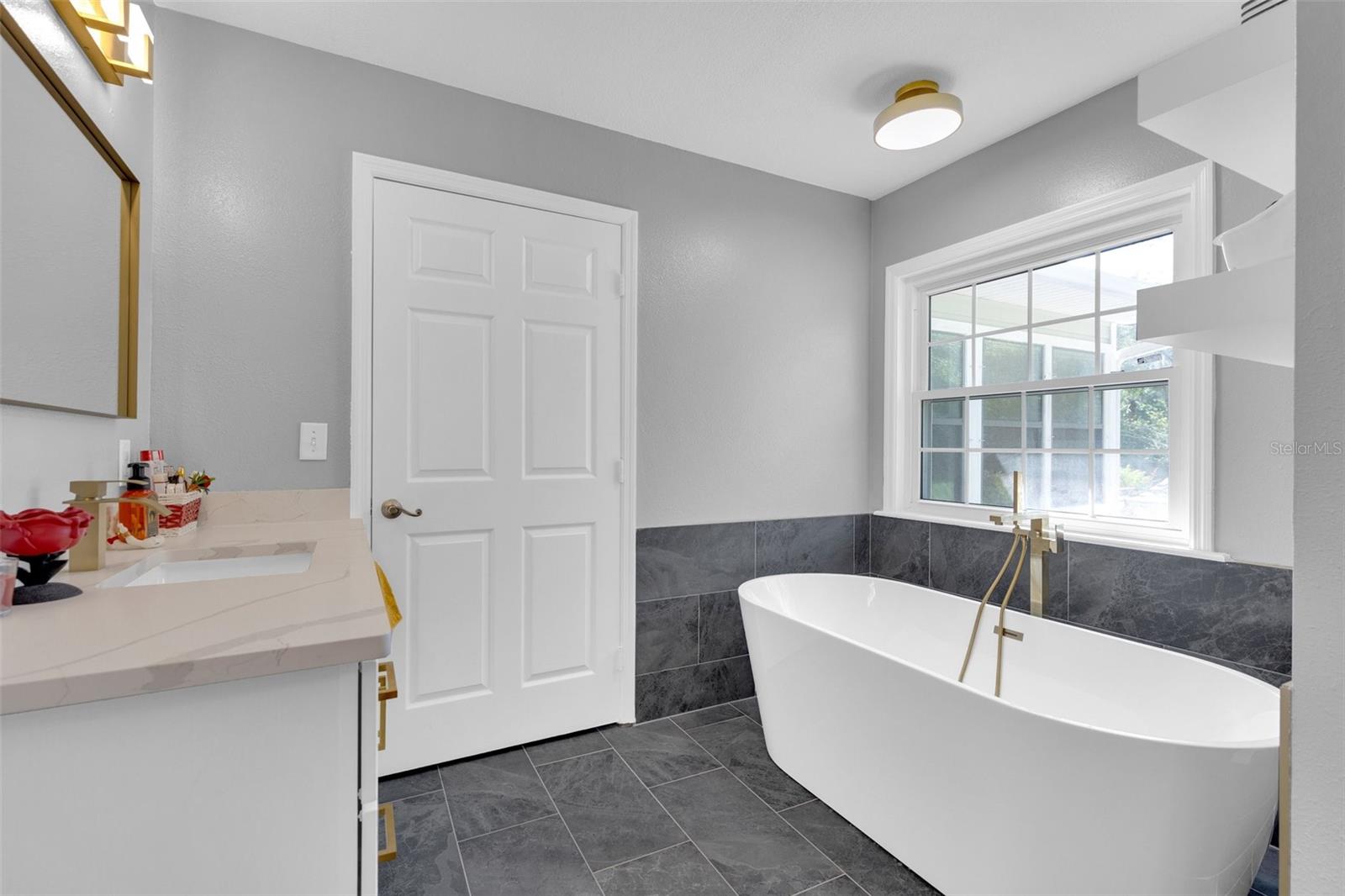 2070 LA VALLEY LN, DELAND, FL, 32720