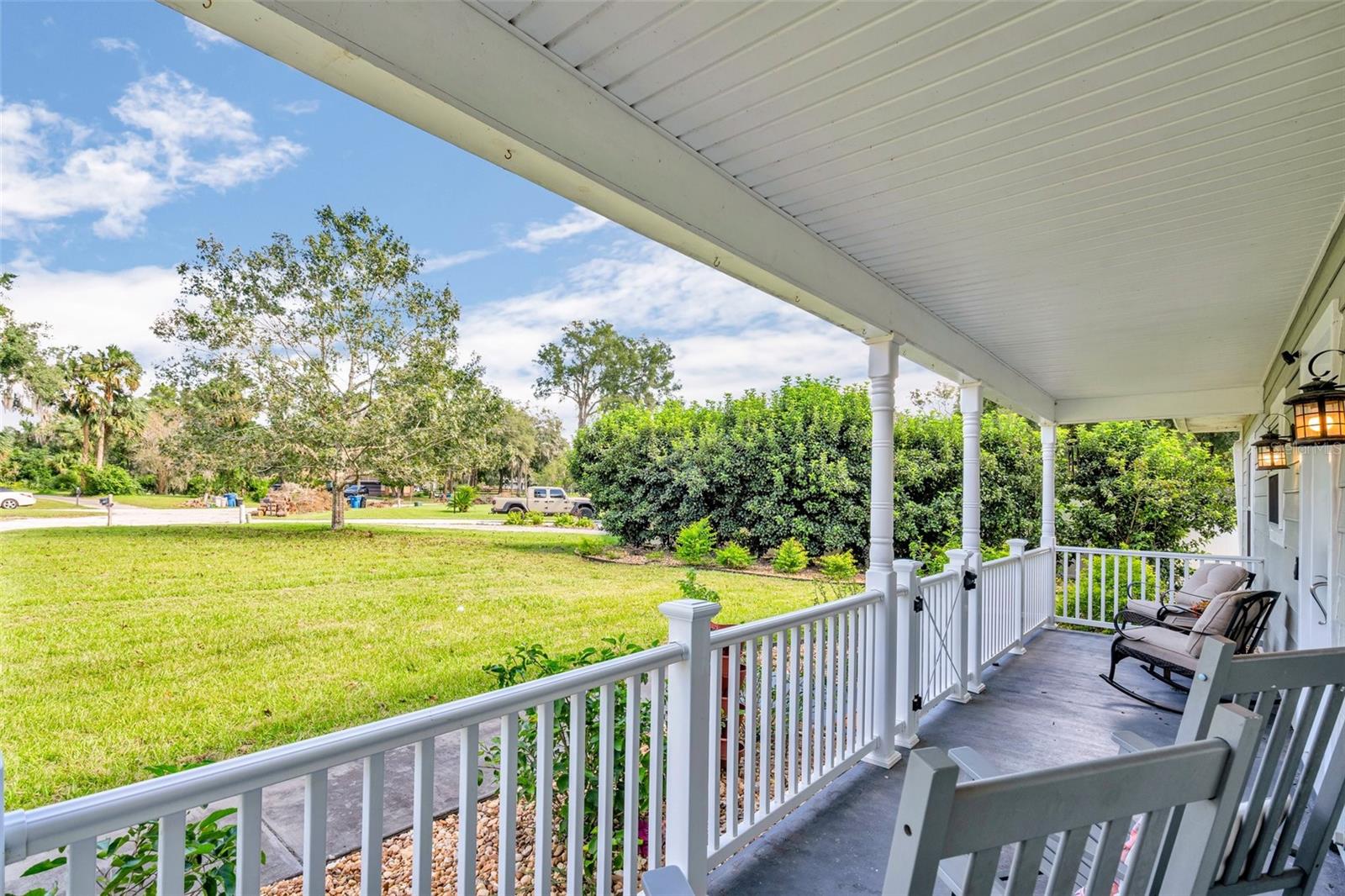 2070 LA VALLEY LN, DELAND, FL, 32720