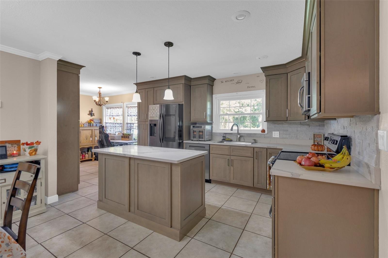 2070 LA VALLEY LN, DELAND, FL, 32720