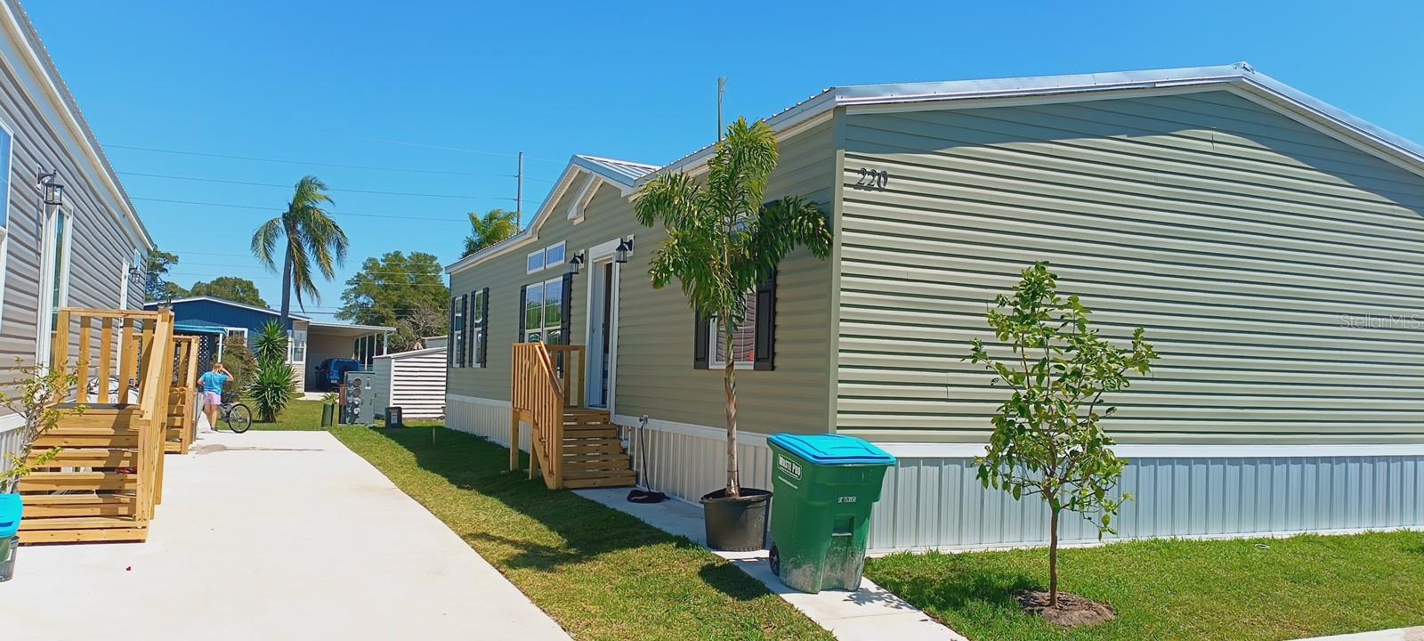 12701 126TH AVE #220, LARGO, FL, 33774